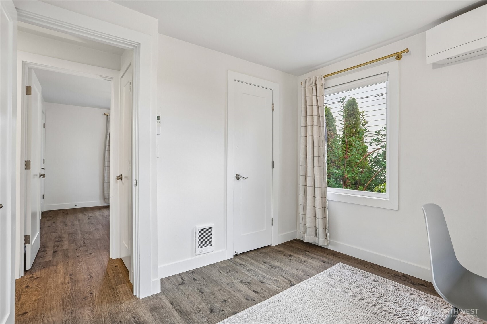 10510 Linden Avenue A Property Photo 16