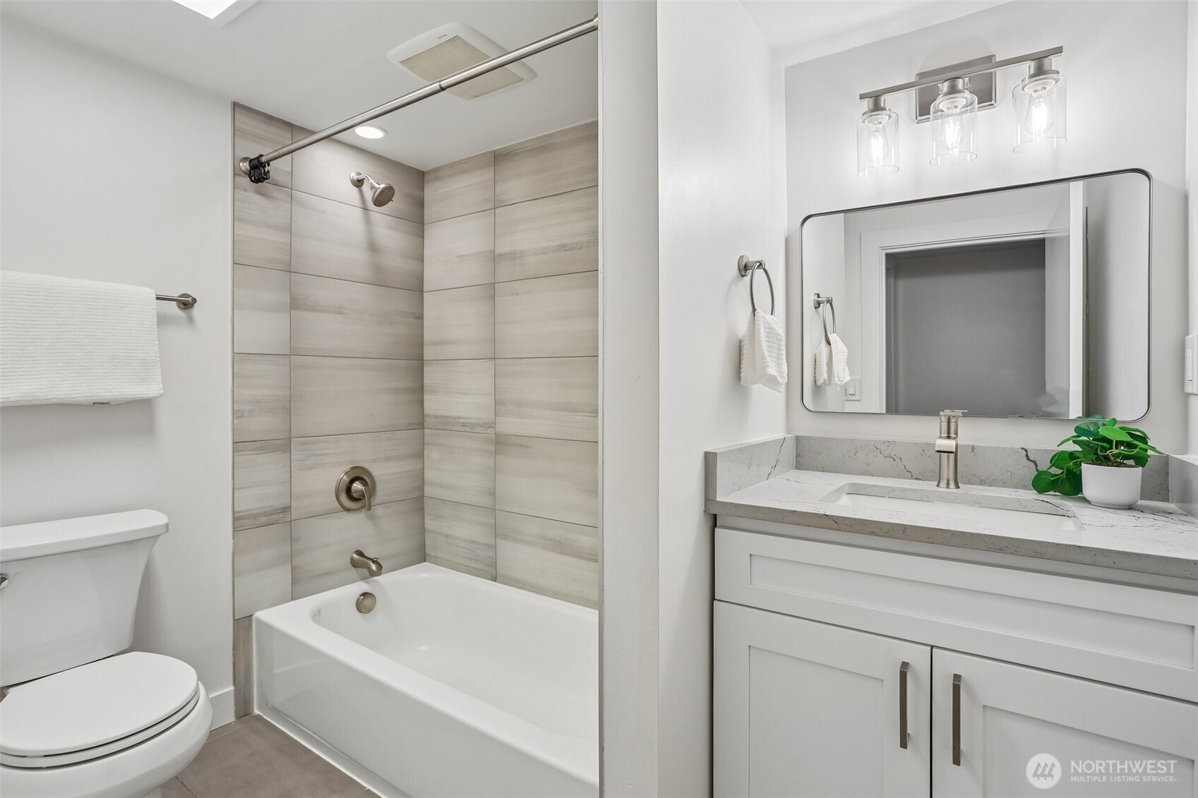 10510 Linden Avenue A Property Photo 24