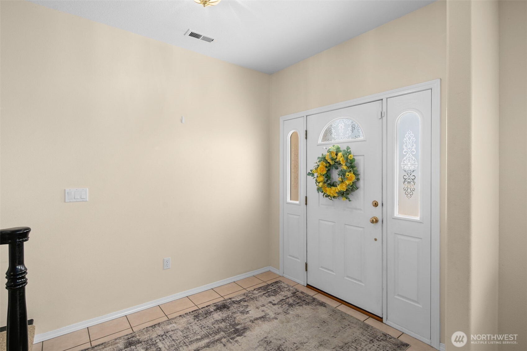 927 Easy Street Property Photo 7