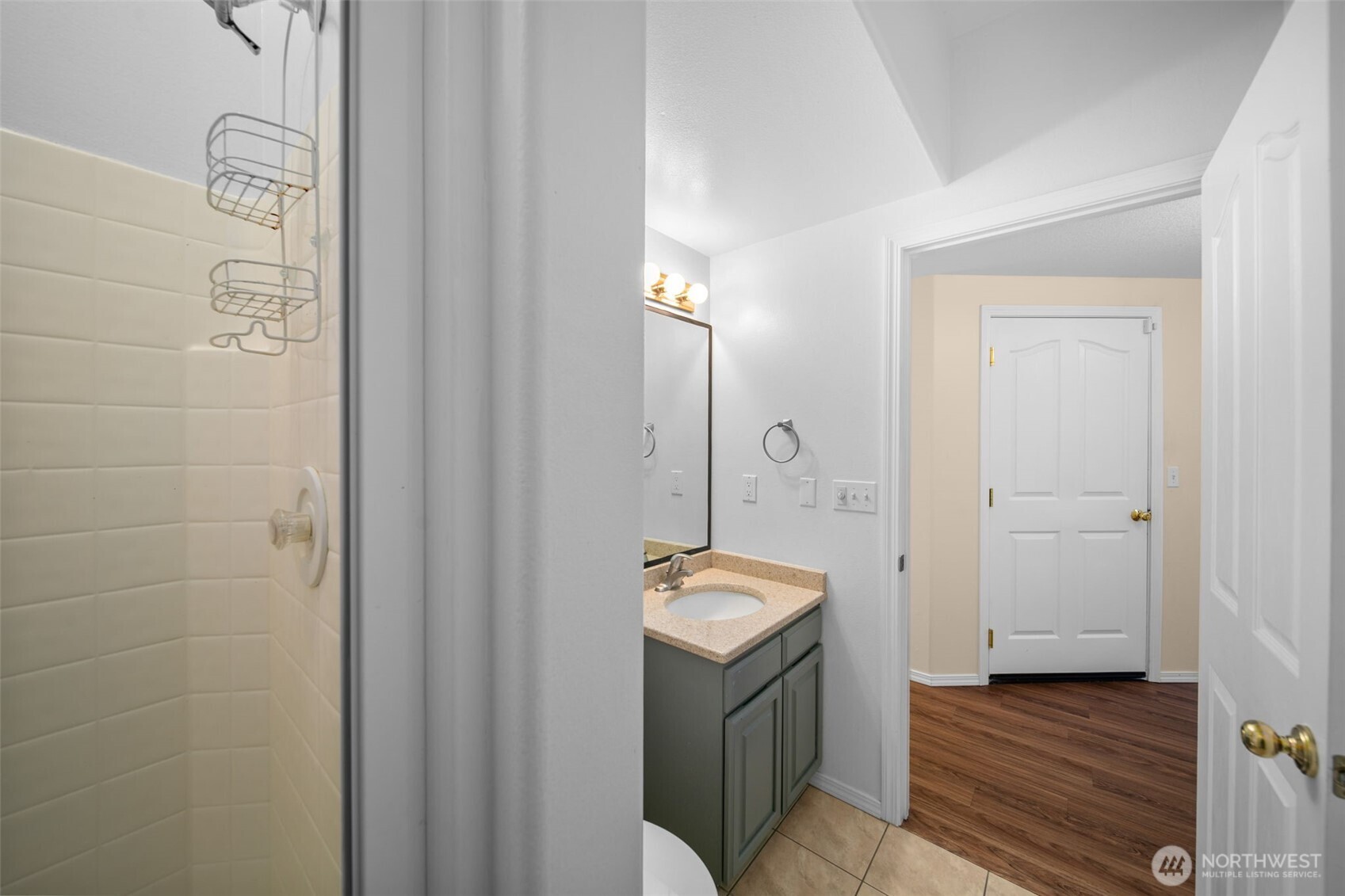 927 Easy Street Property Photo 20