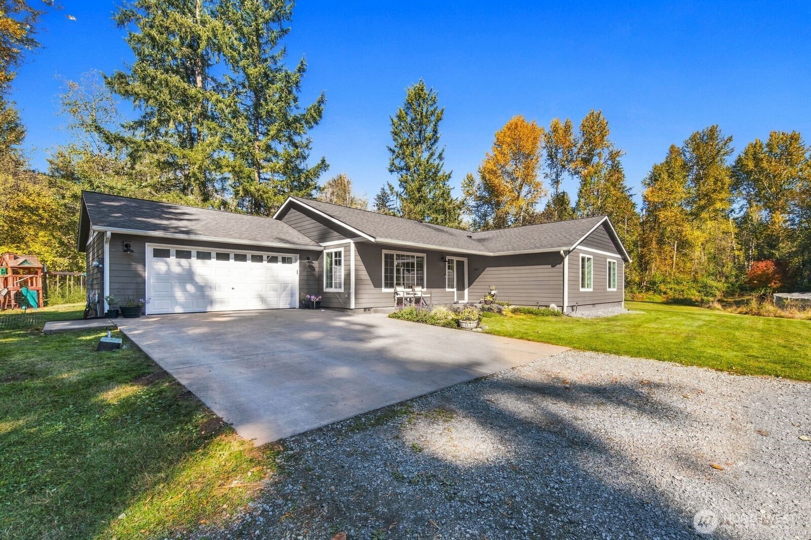14601 250th Street Property Photo 2