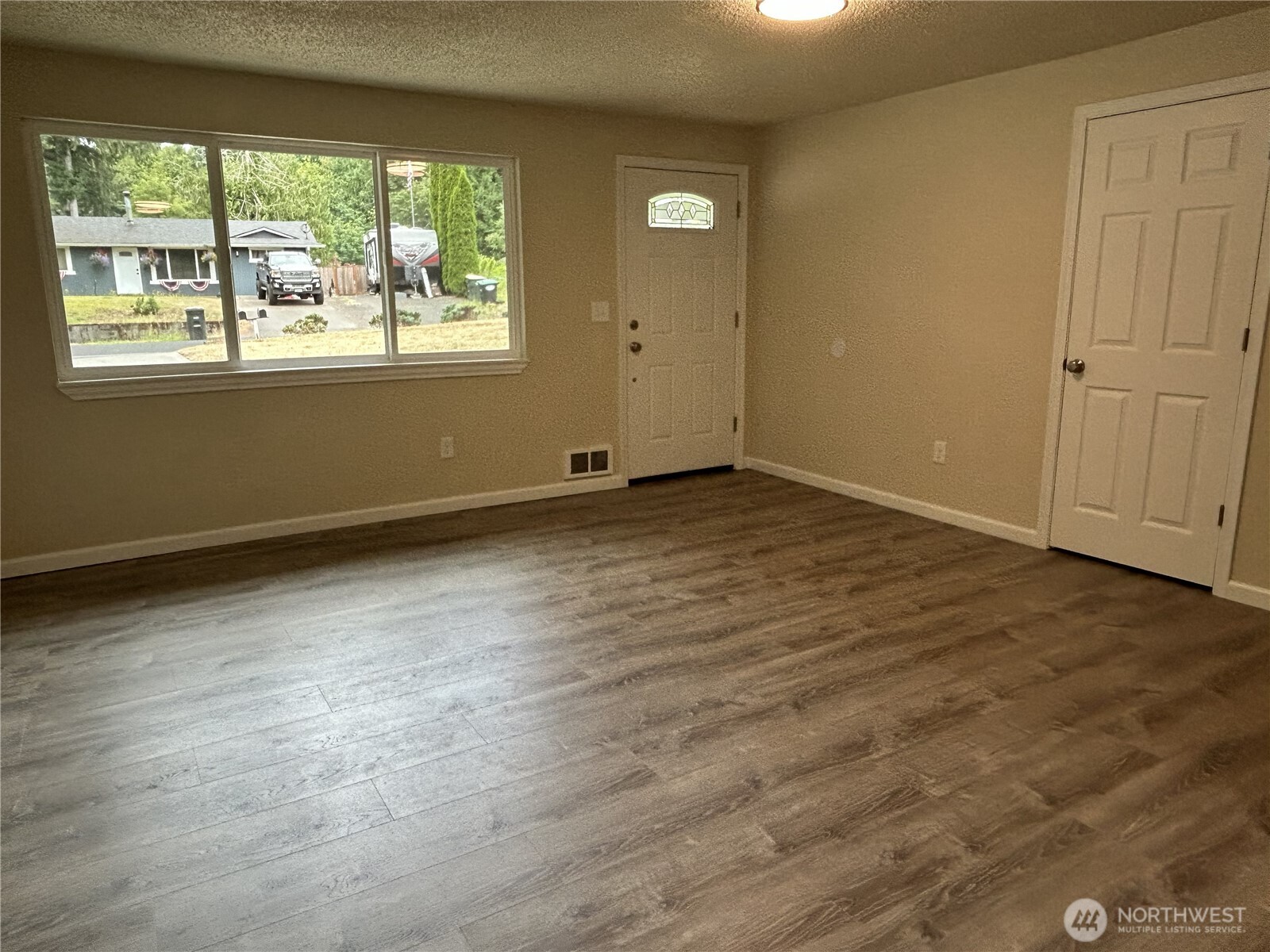 7812 Greenridge Street Property Photo 2