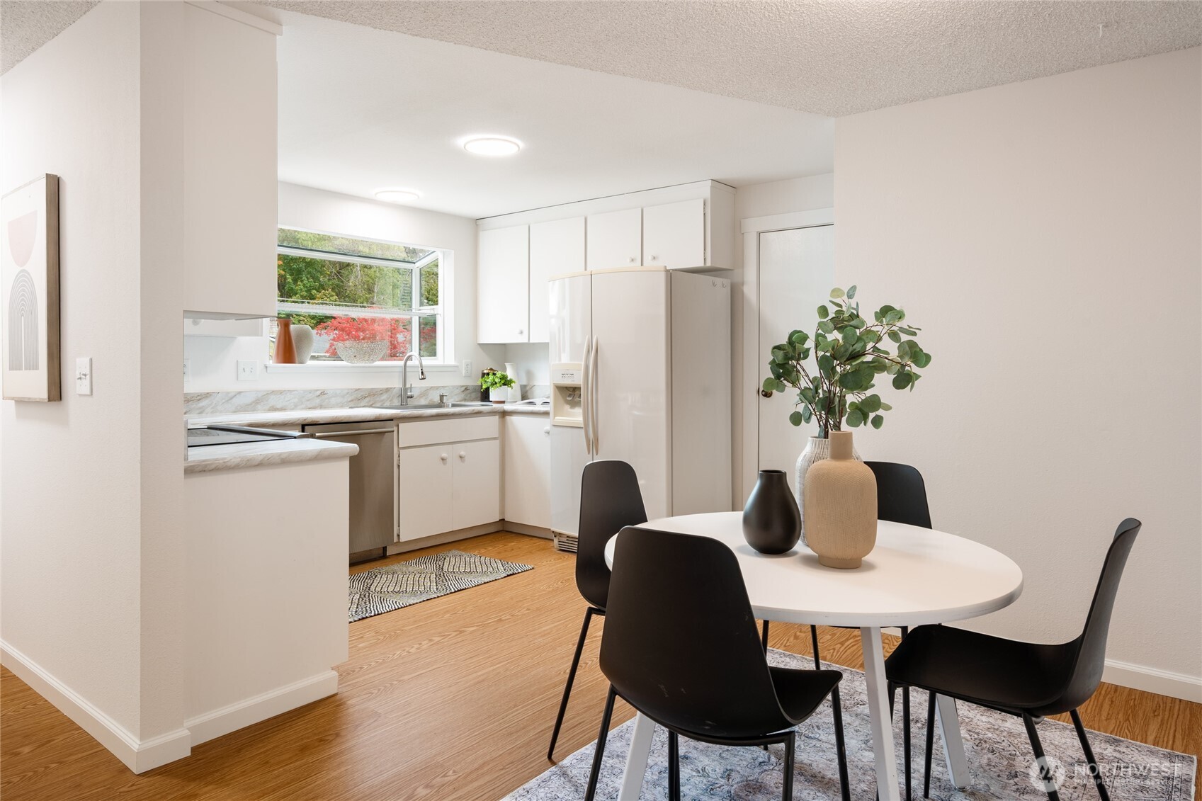 21212 4th Avenue Property Photo 9