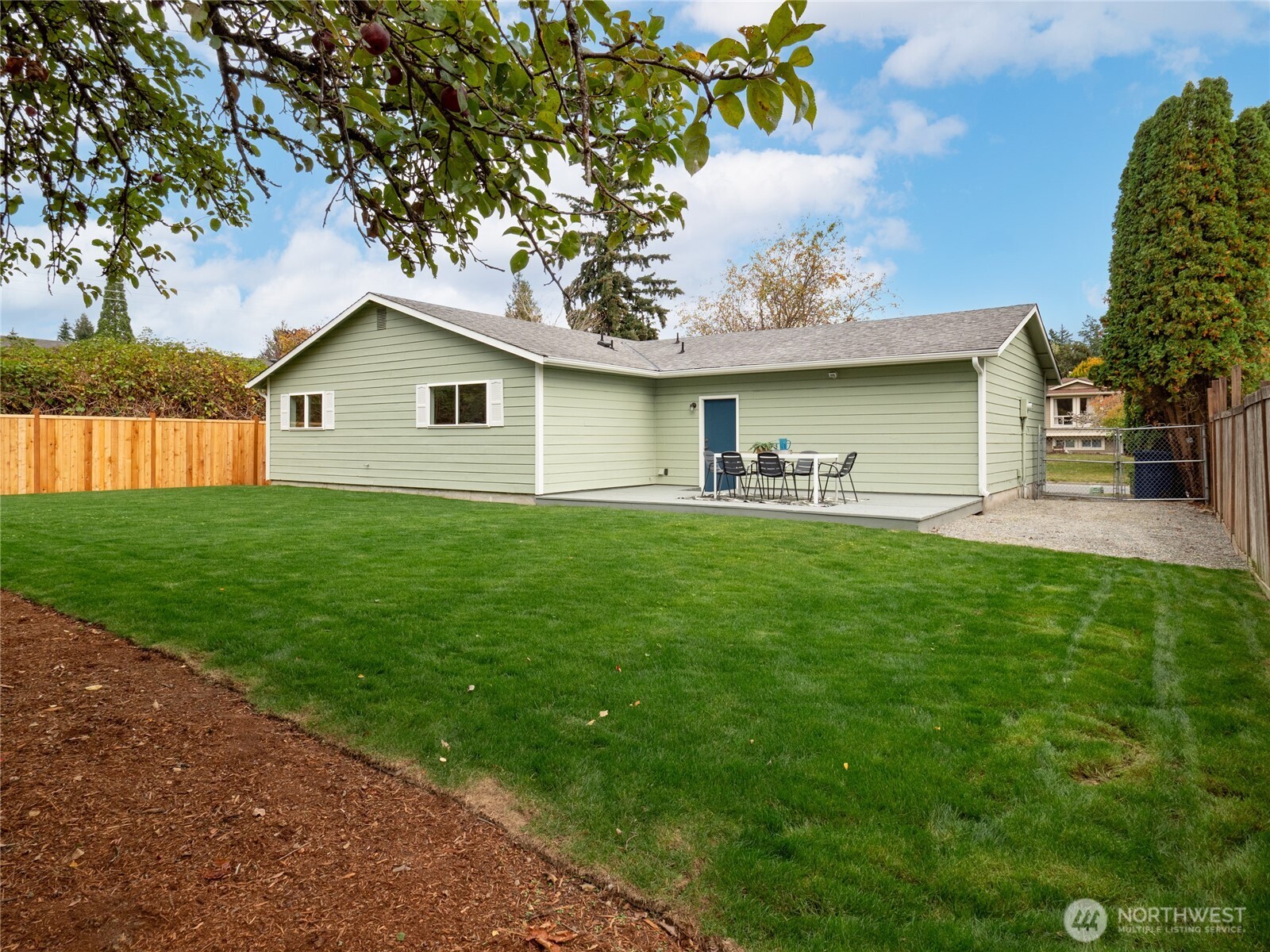 21212 4th Avenue Property Photo 21