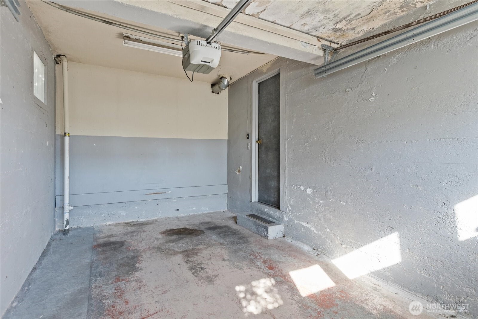 2620 W Lynn Street Property Photo 28