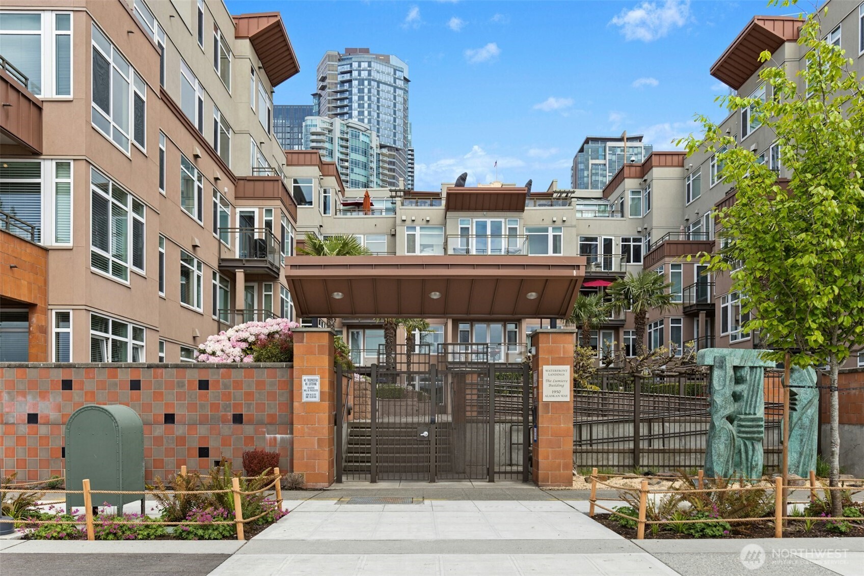 1900 Alaskan Way 410 Property Photo 26