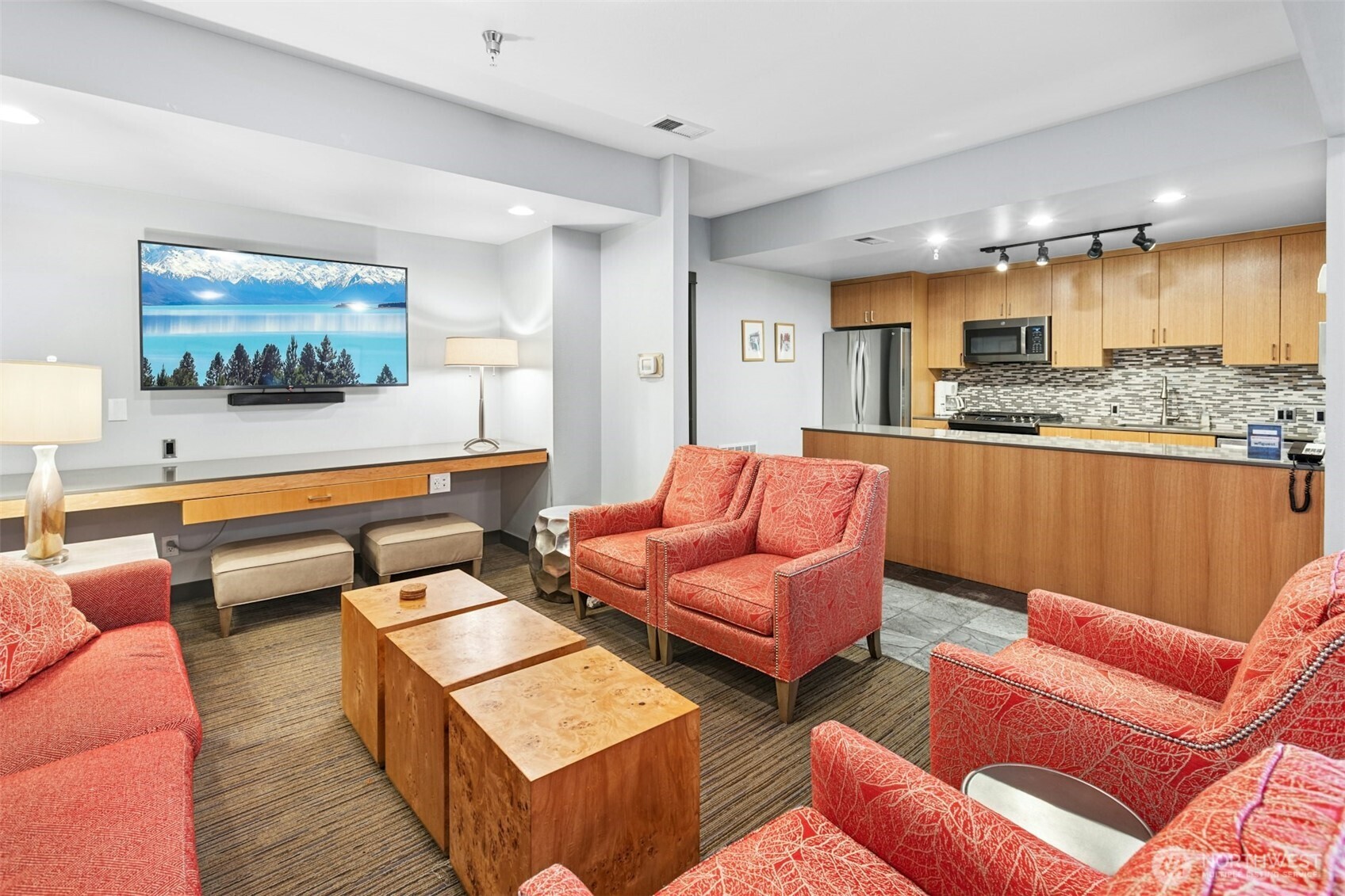 1900 Alaskan Way 410 Property Photo 27