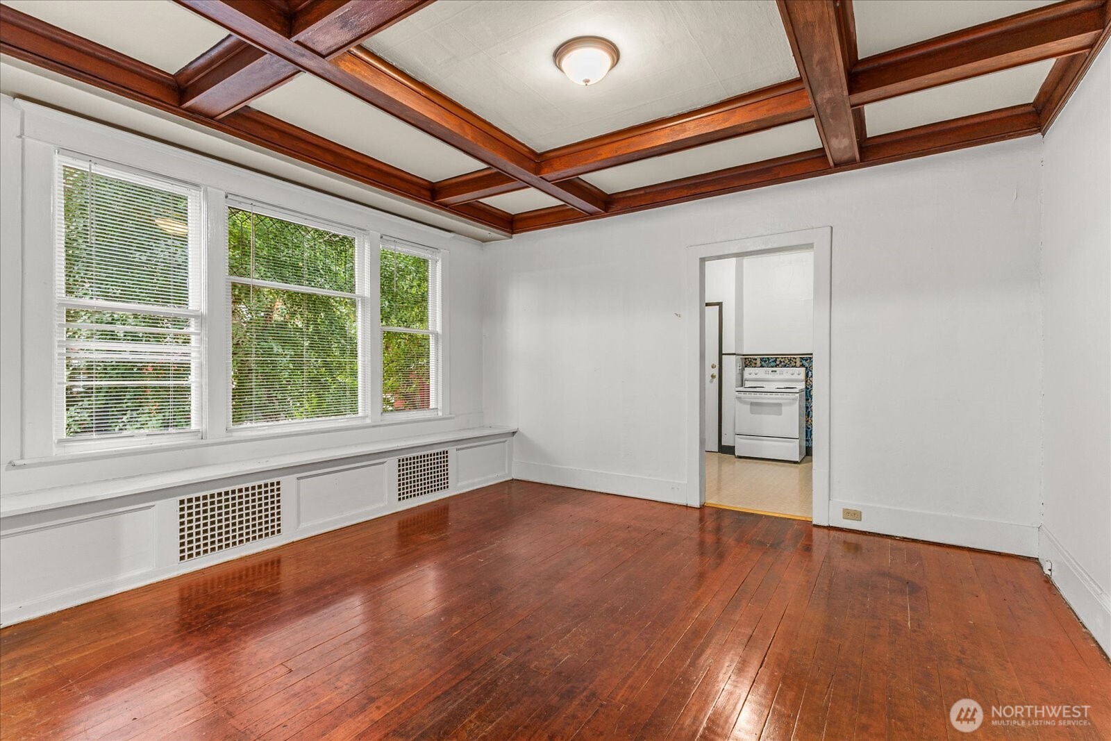 108 Ne 61st Street Property Photo 12