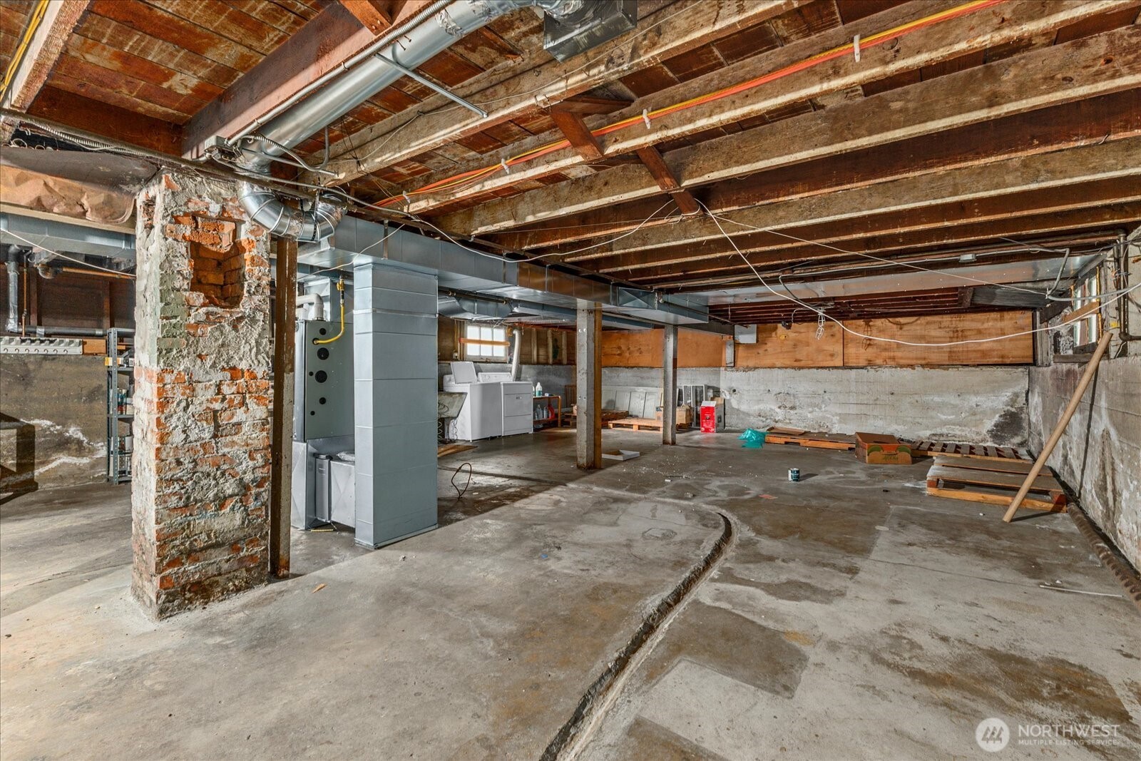 108 Ne 61st Street Property Photo 27