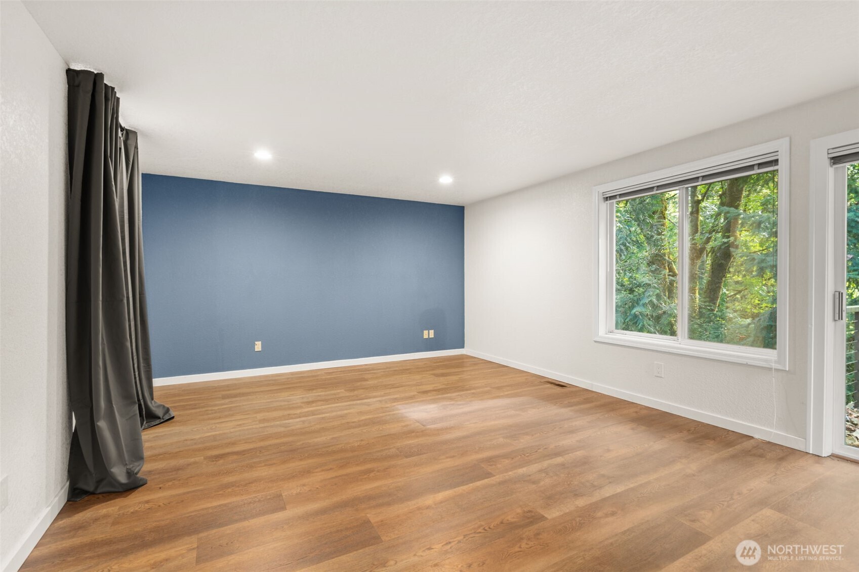 7236 Twin Cedar Lane Property Photo 14