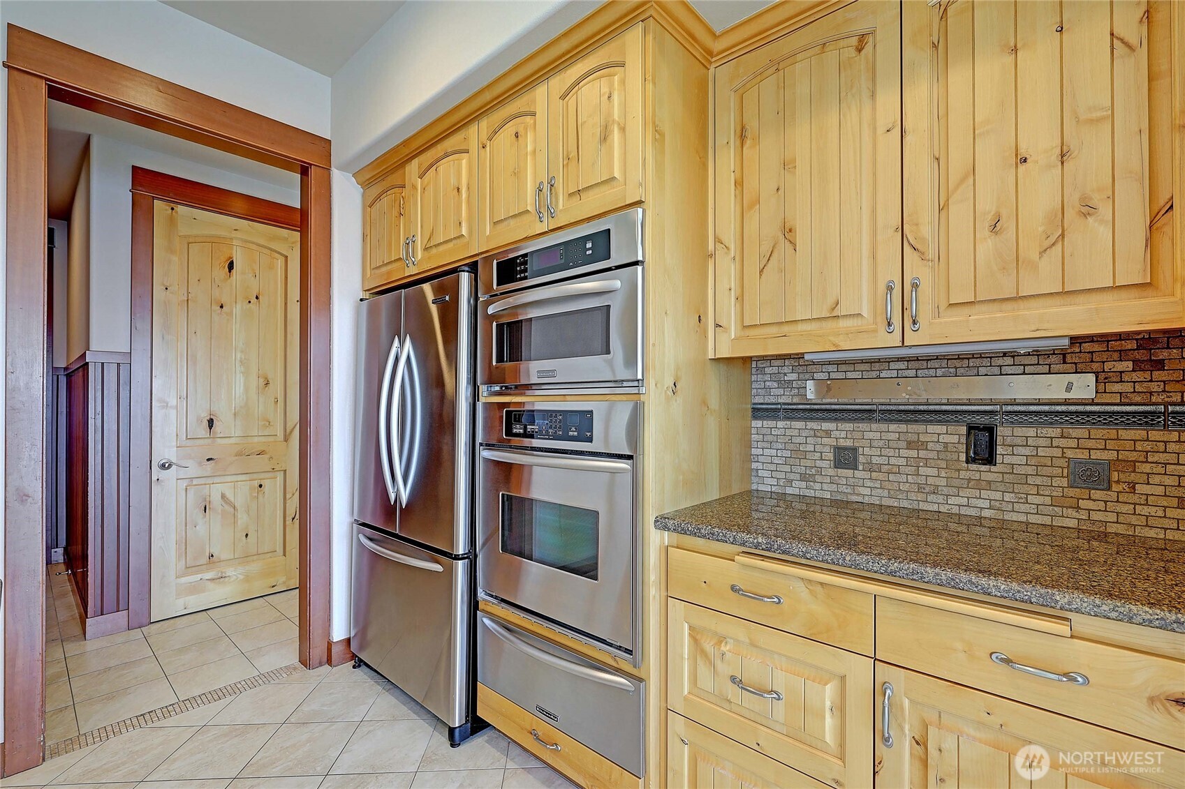 258 Gough Road Property Photo 17