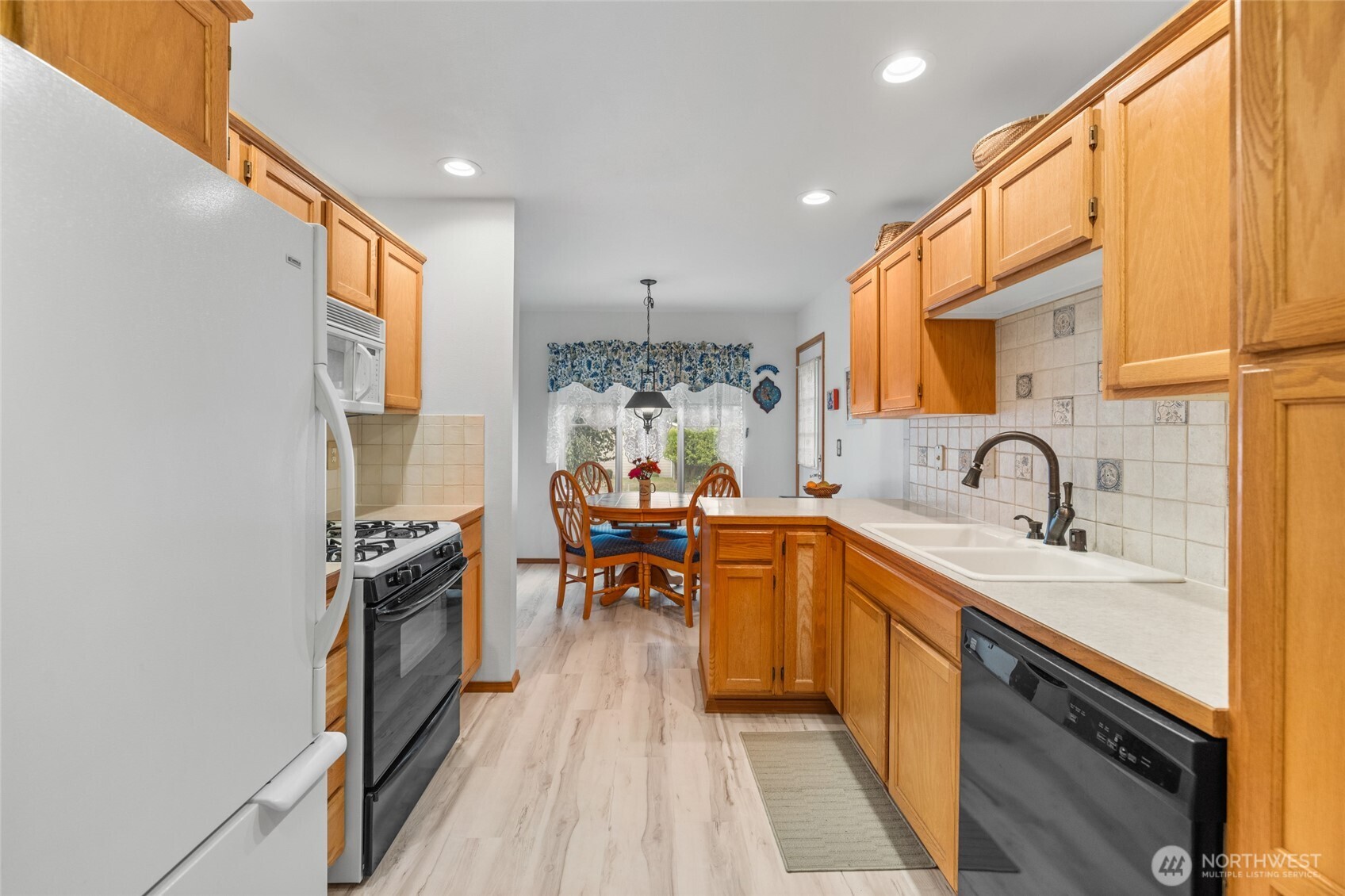 2201 24th Street Property Photo 12
