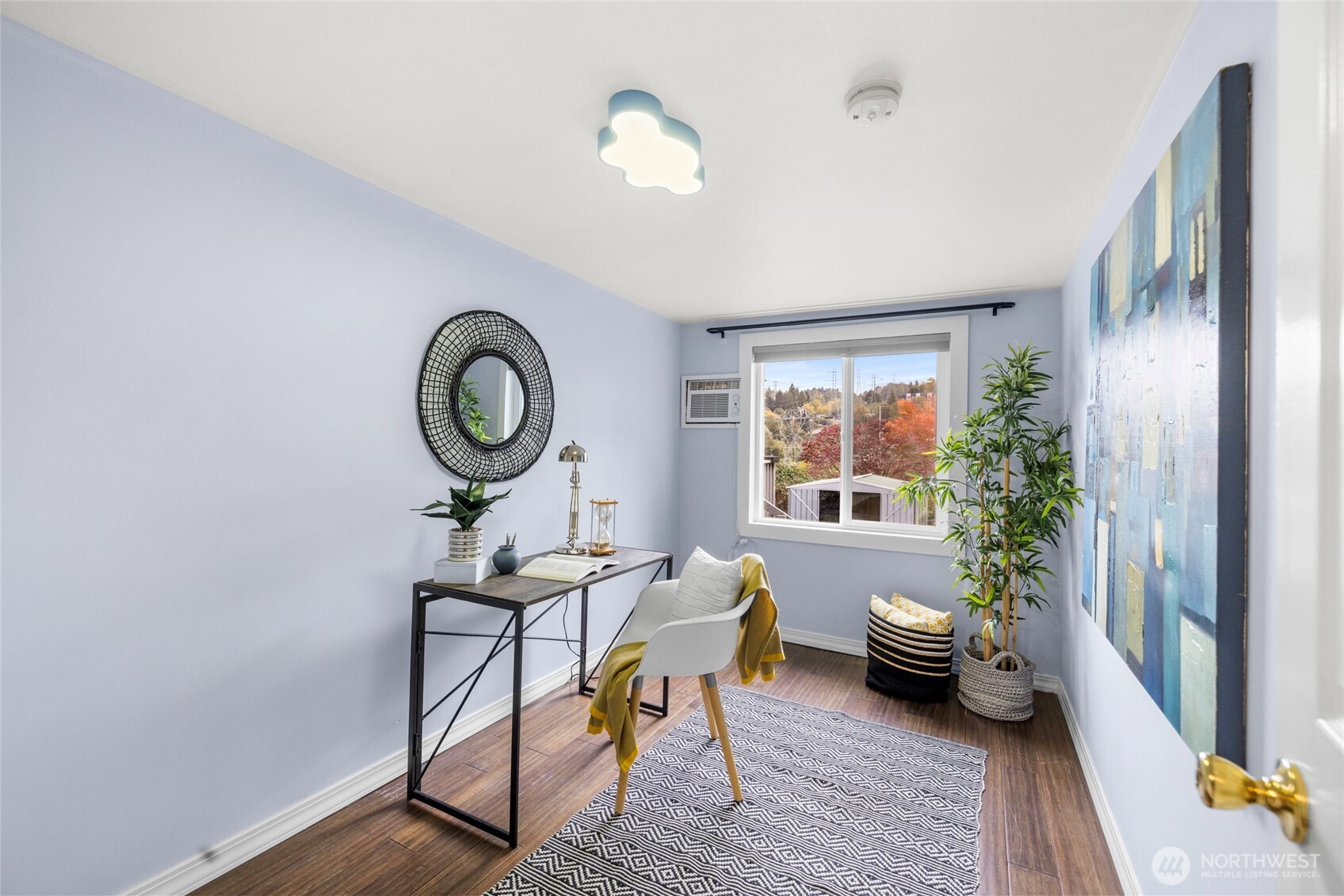 1404 Whitworth Avenue Property Photo 4