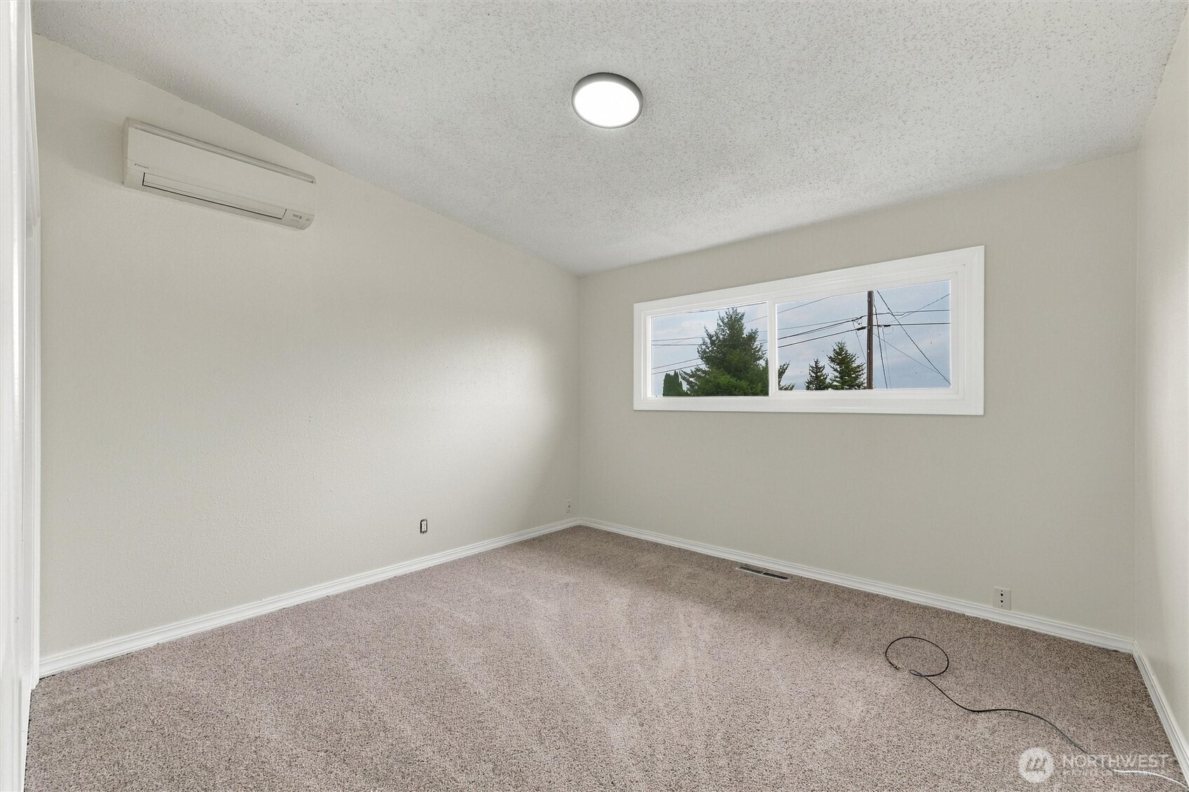 6069 Hatton Place Property Photo 19
