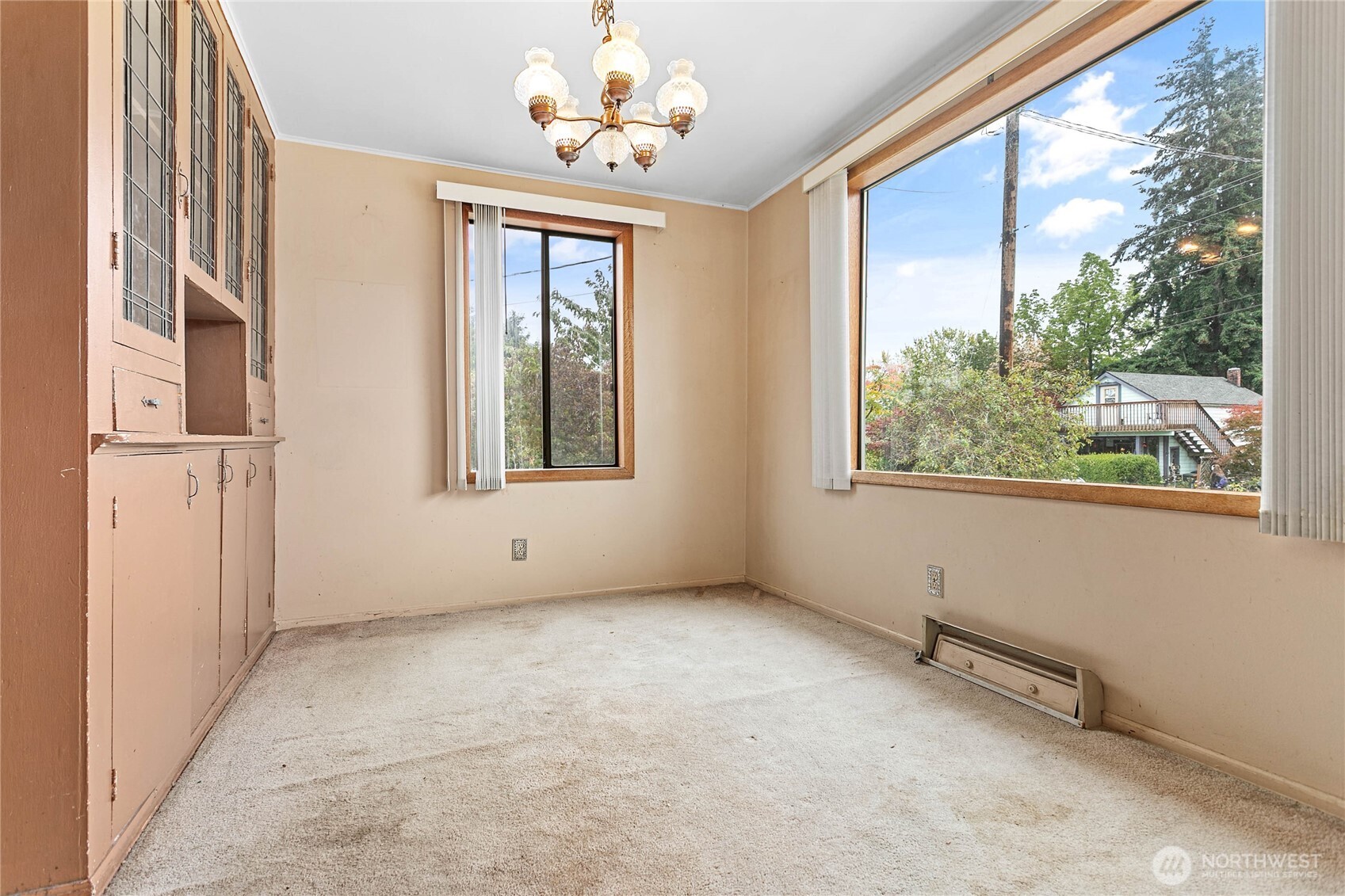 1901 Harris Avenue Property Photo 6