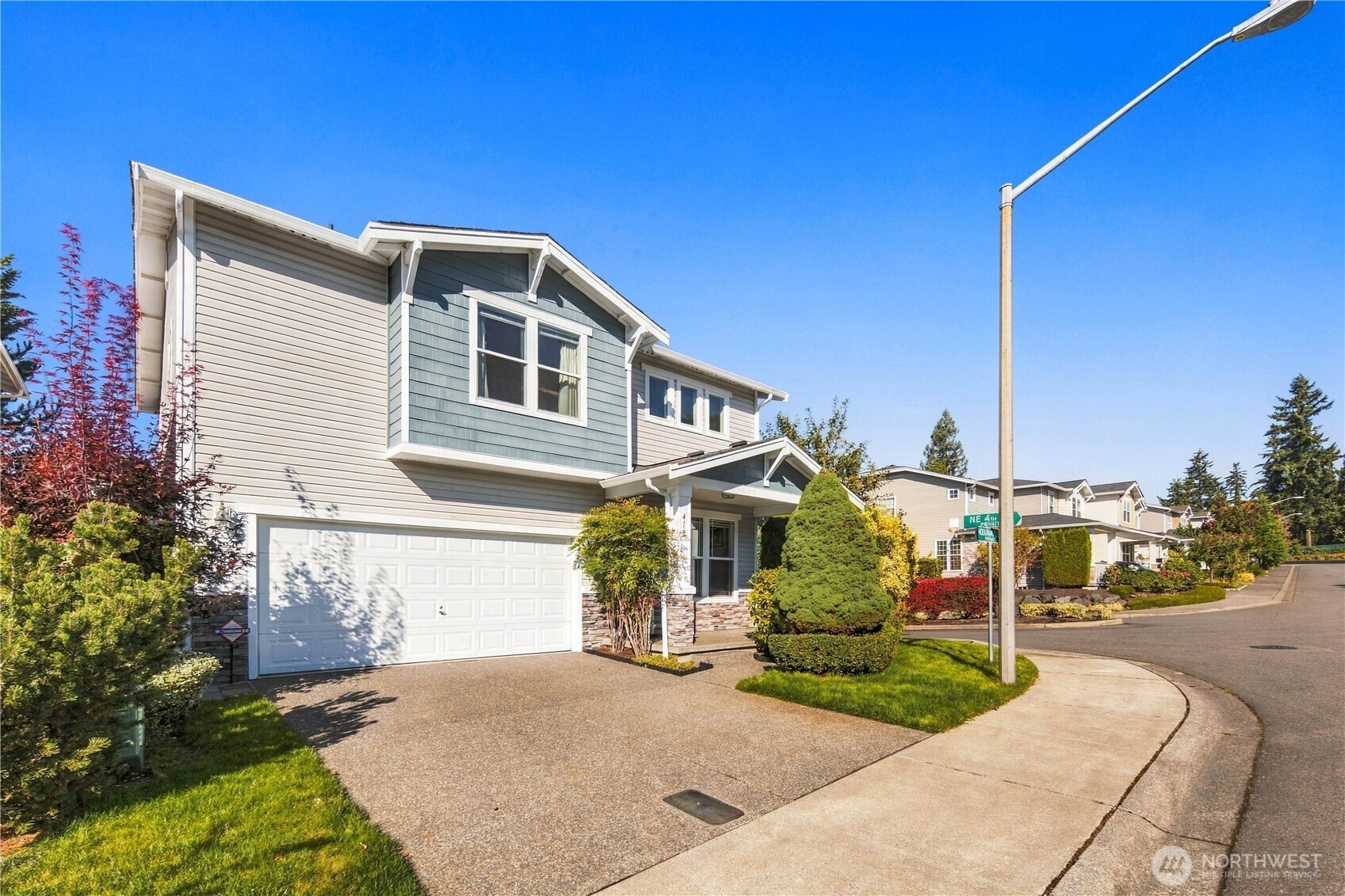 417 Hoquiam Place Property Photo 3