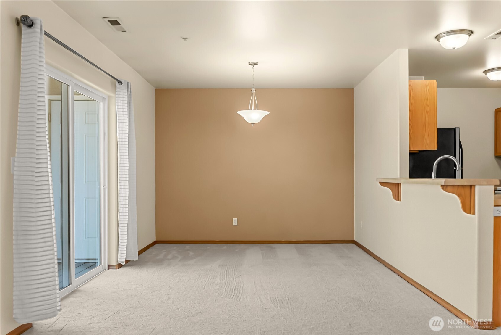 1682 N Stella Avenue 3 Property Photo 3