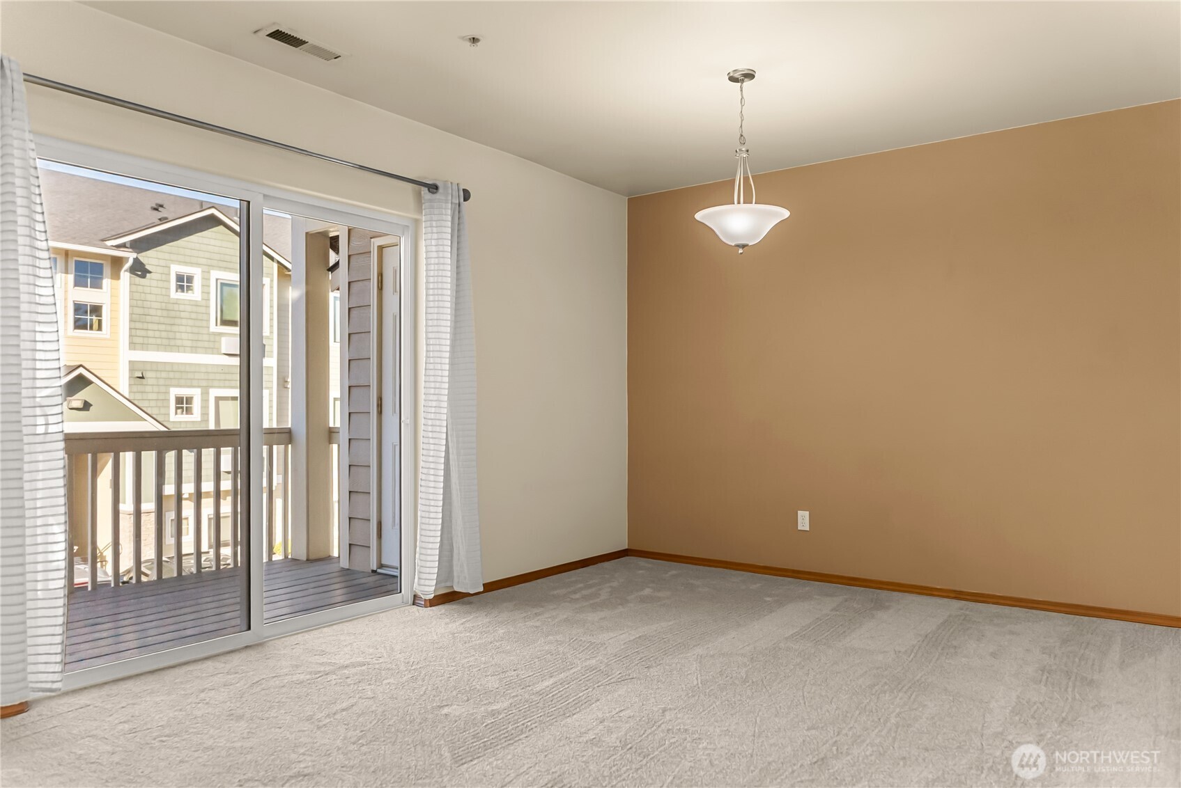 1682 N Stella Avenue 3 Property Photo 5