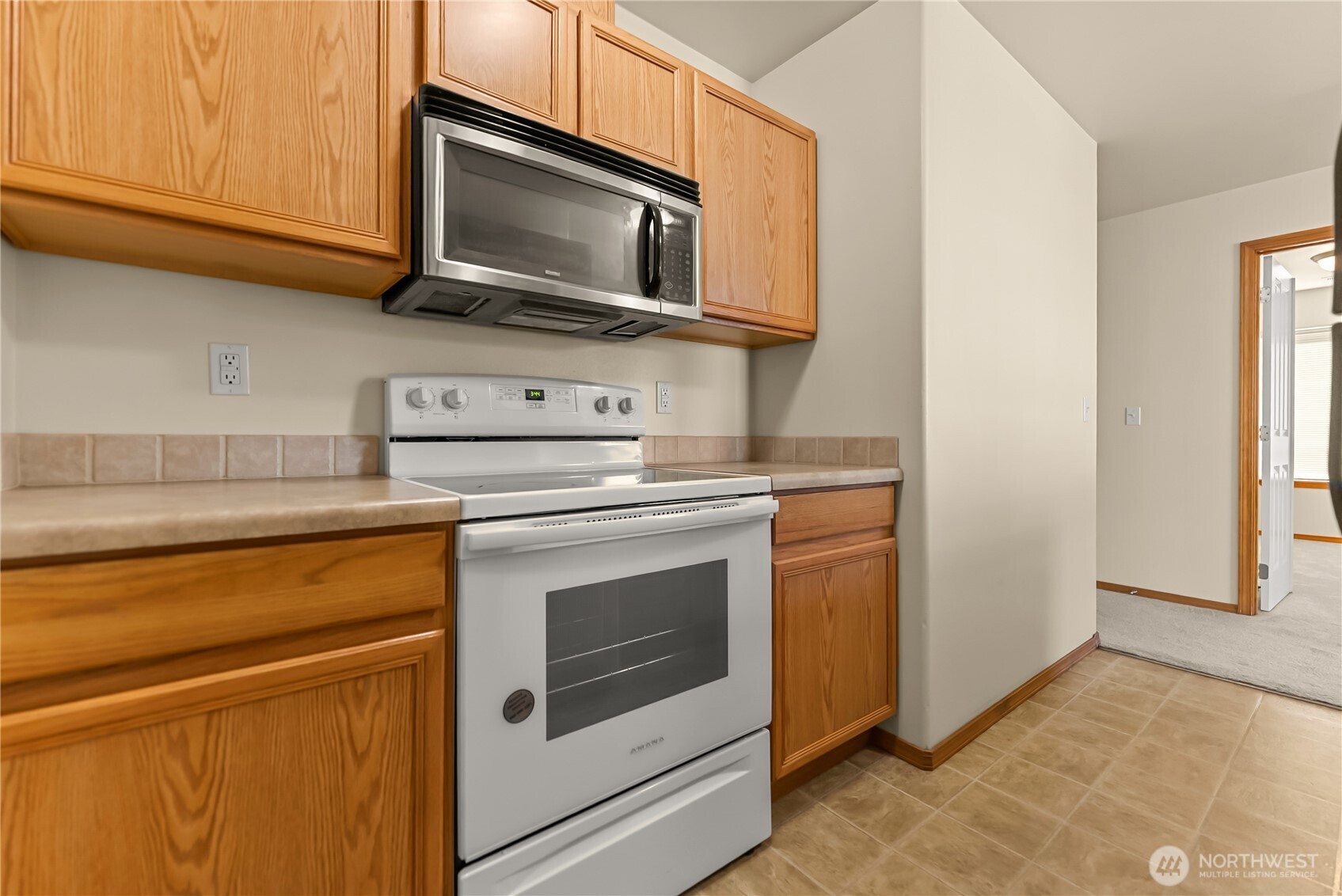 1682 N Stella Avenue 3 Property Photo 11