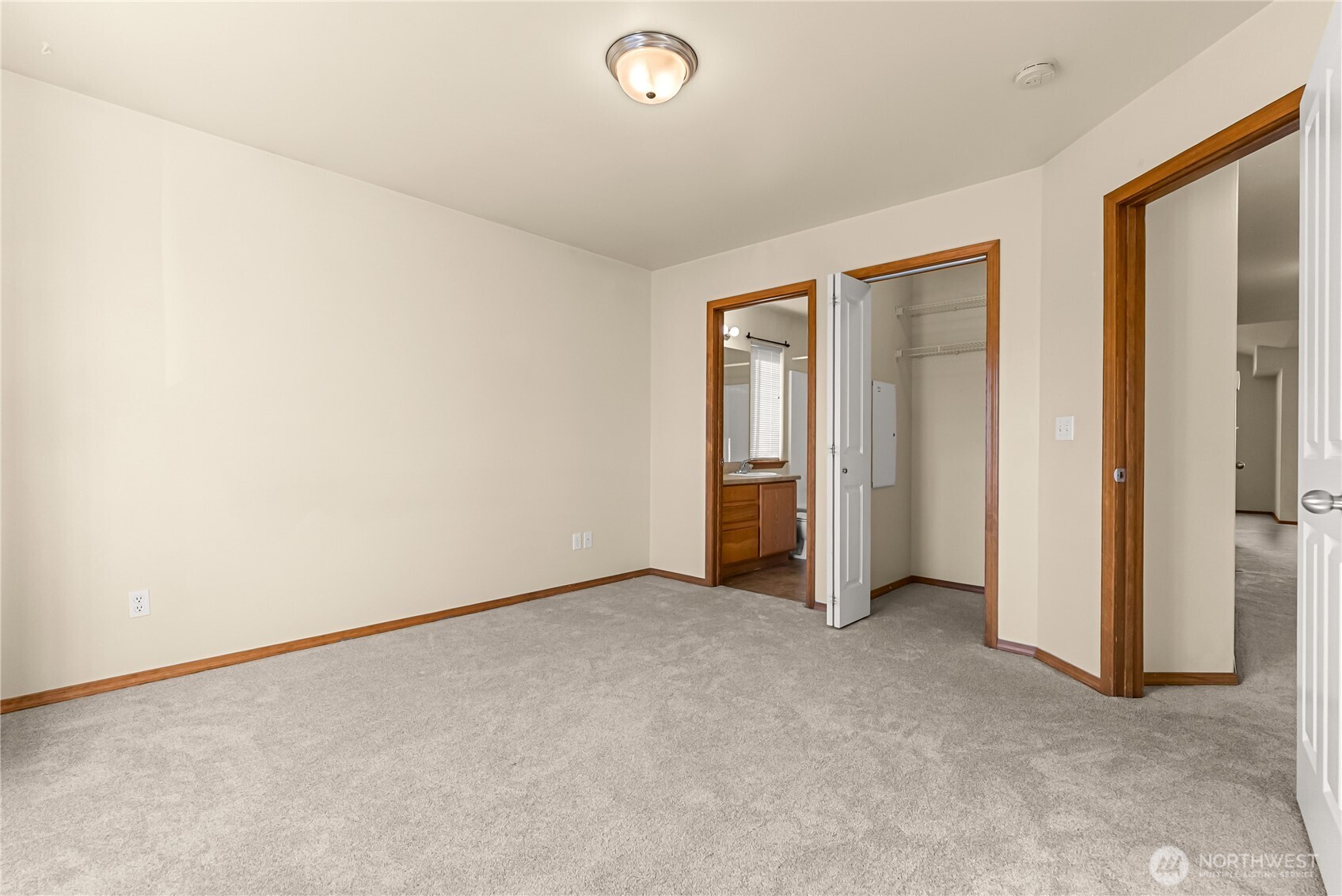 1682 N Stella Avenue 3 Property Photo 18