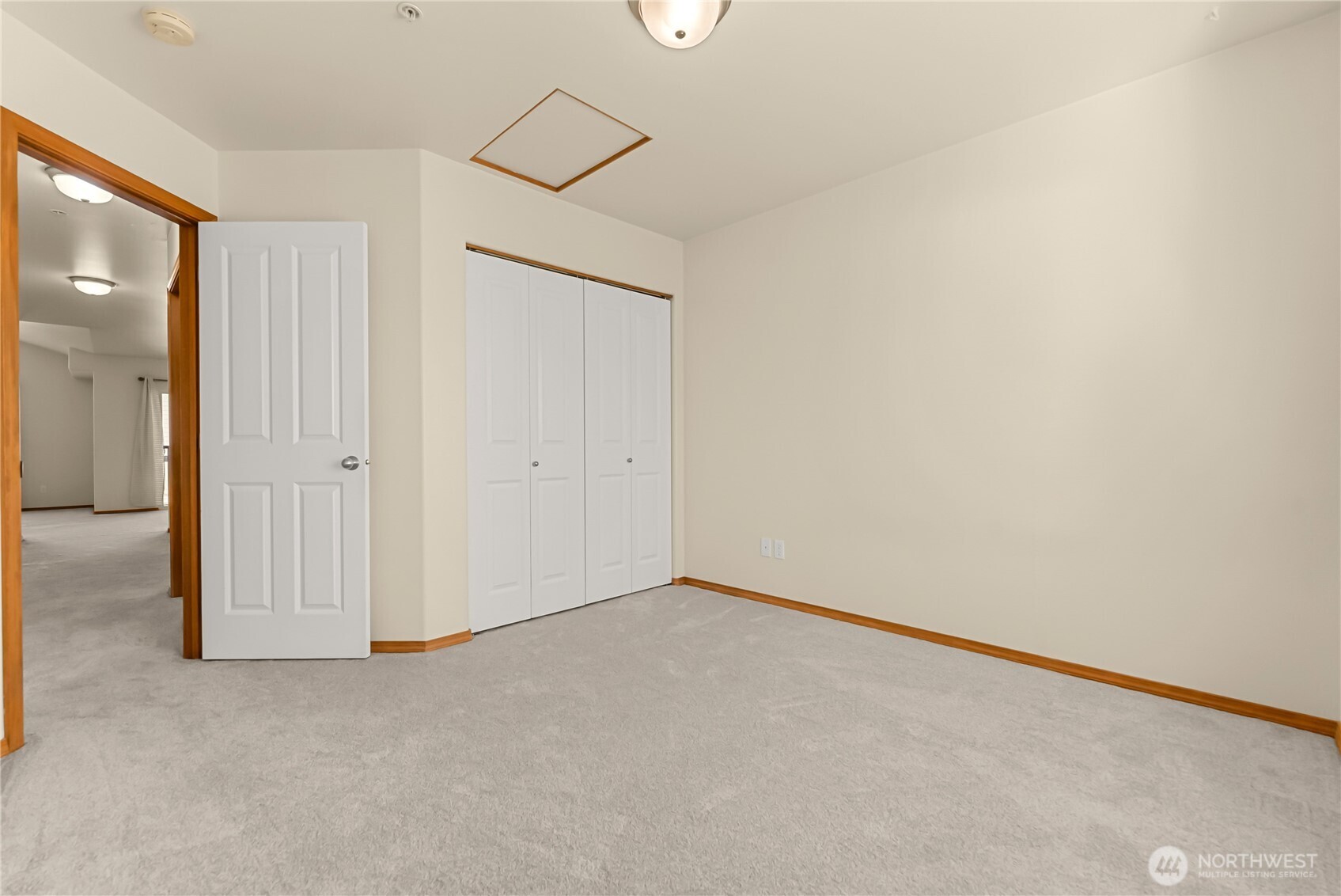 1682 N Stella Avenue 3 Property Photo 24
