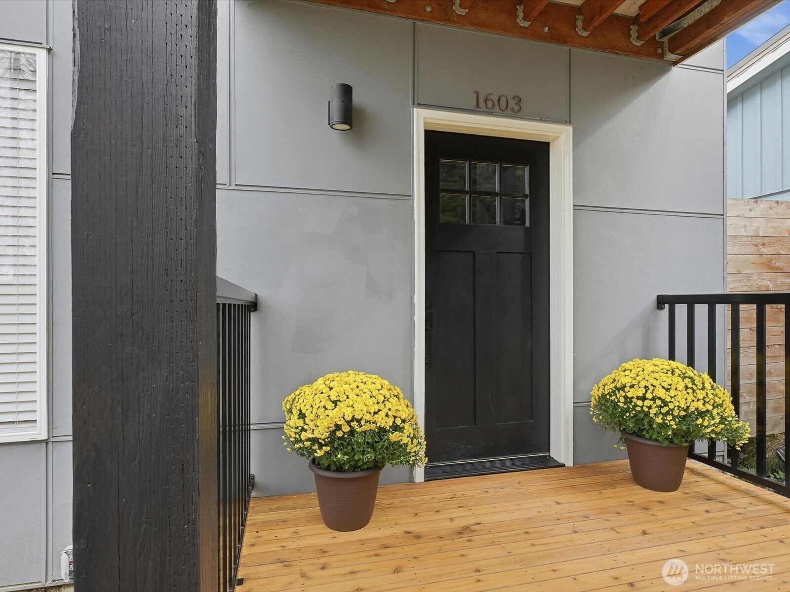 1603 S Walters Road Property Photo 5