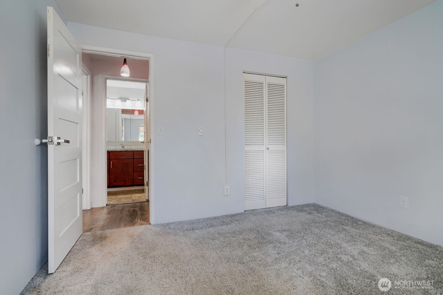 7305 224th Street F6 Property Photo 15