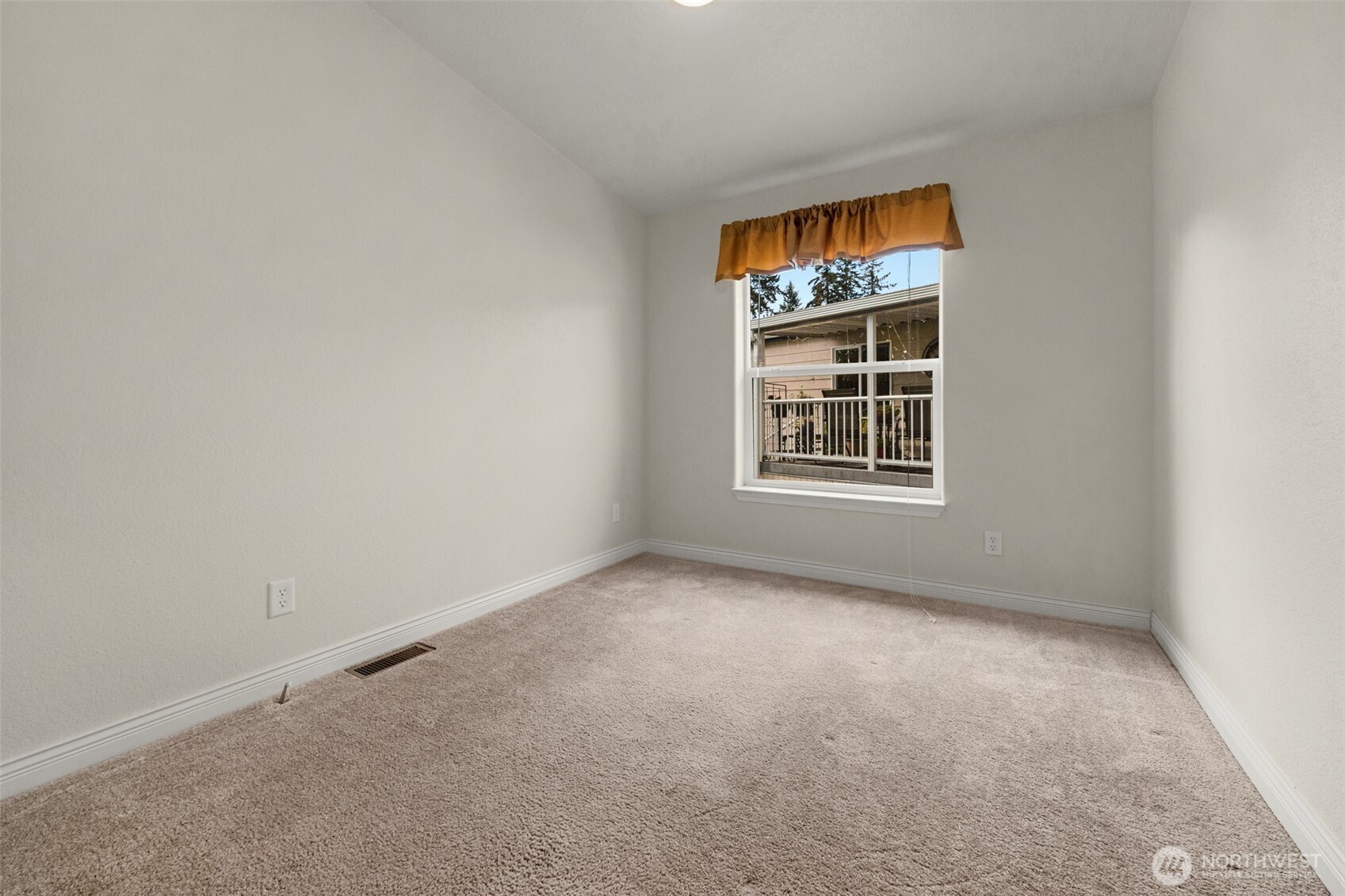 23825 15th Avenue 20 Property Photo 11