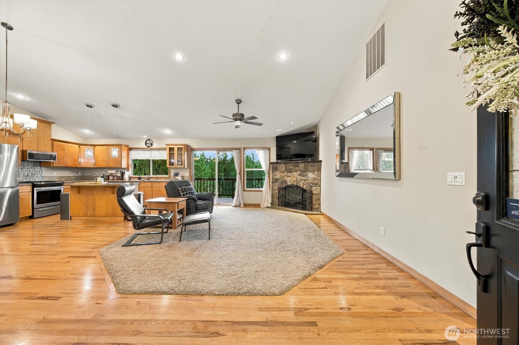 26129 Ne C C Landon Road Property Photo 6