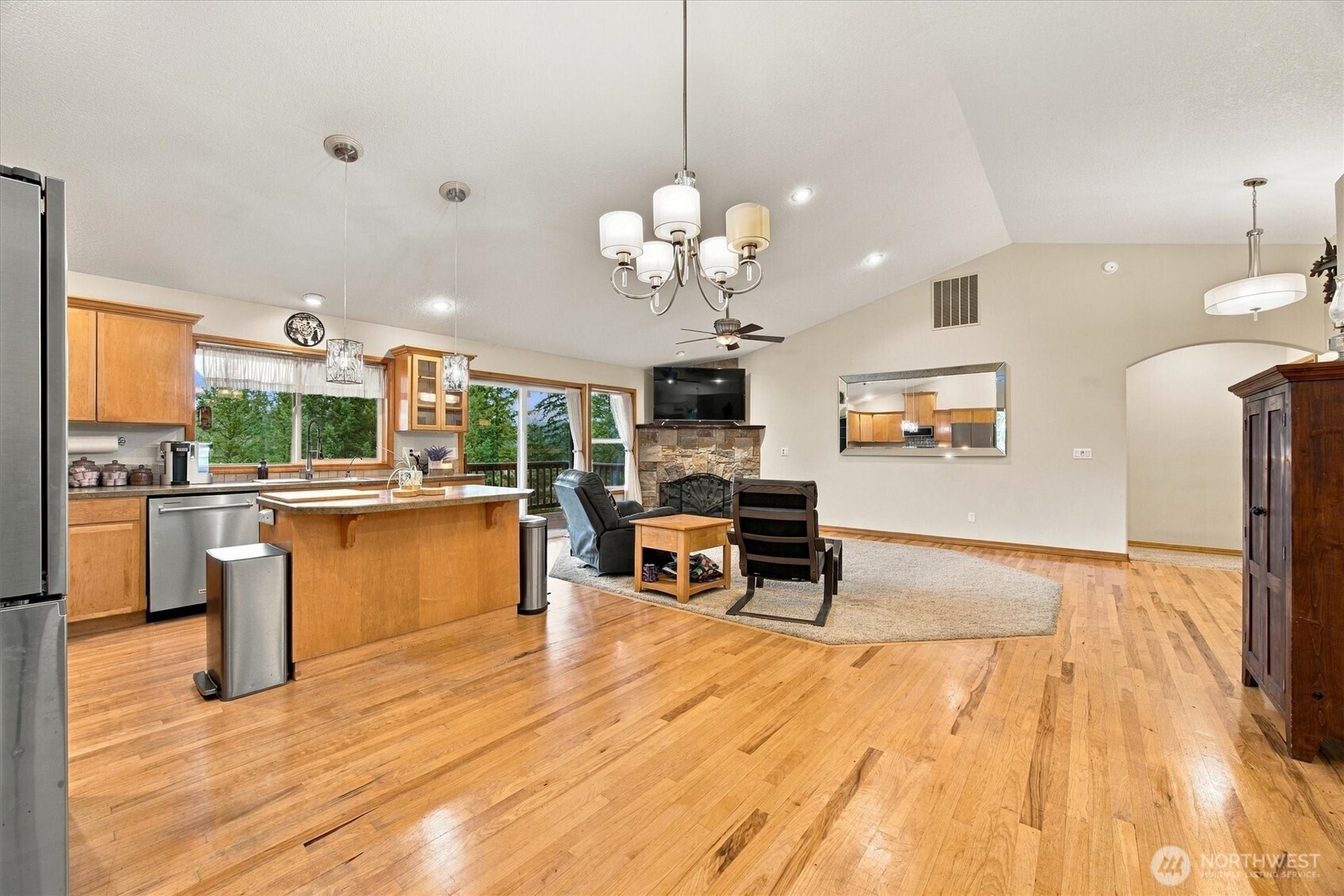 26129 Ne C C Landon Road Property Photo 8
