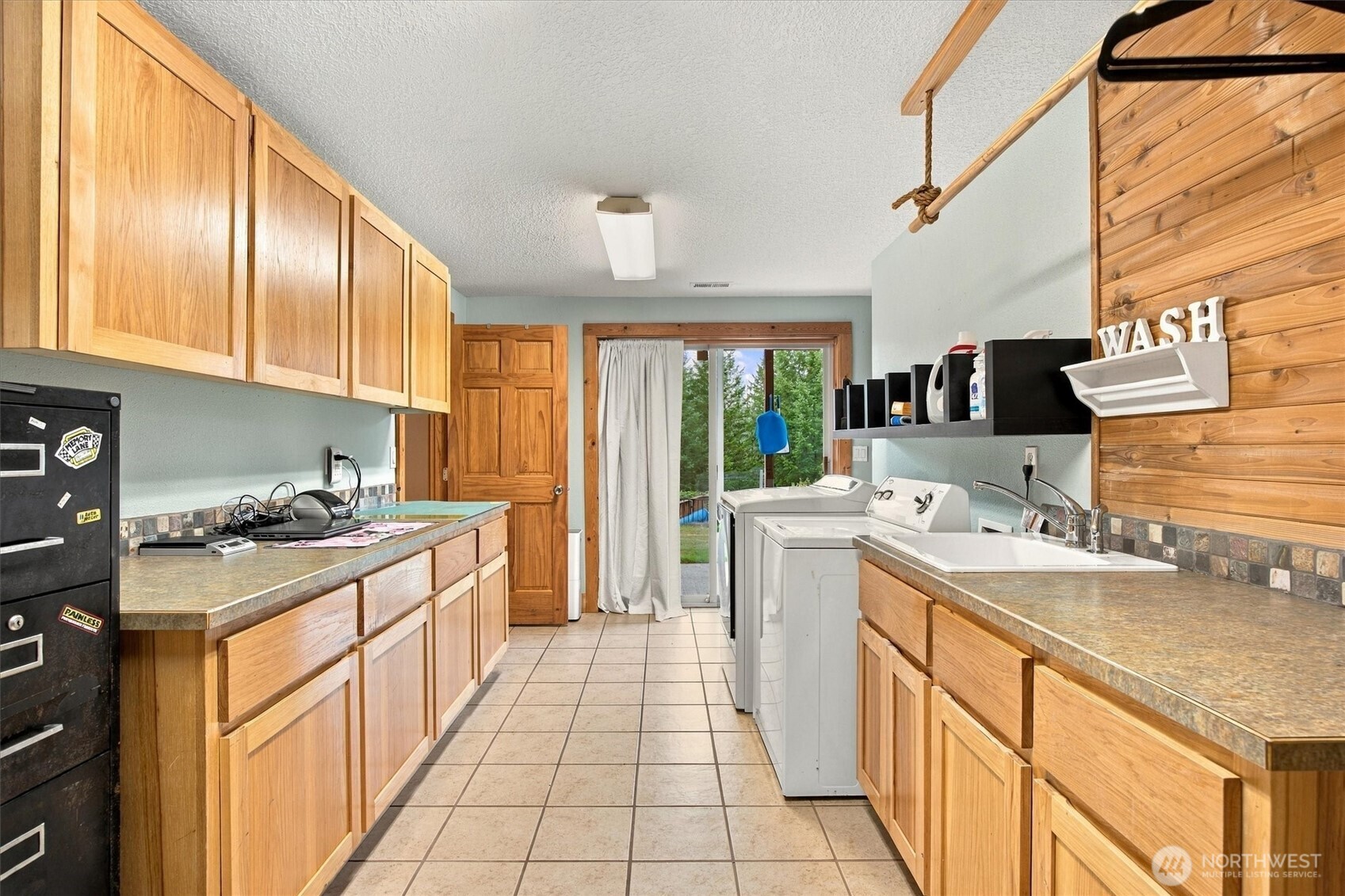 26129 Ne C C Landon Road Property Photo 24