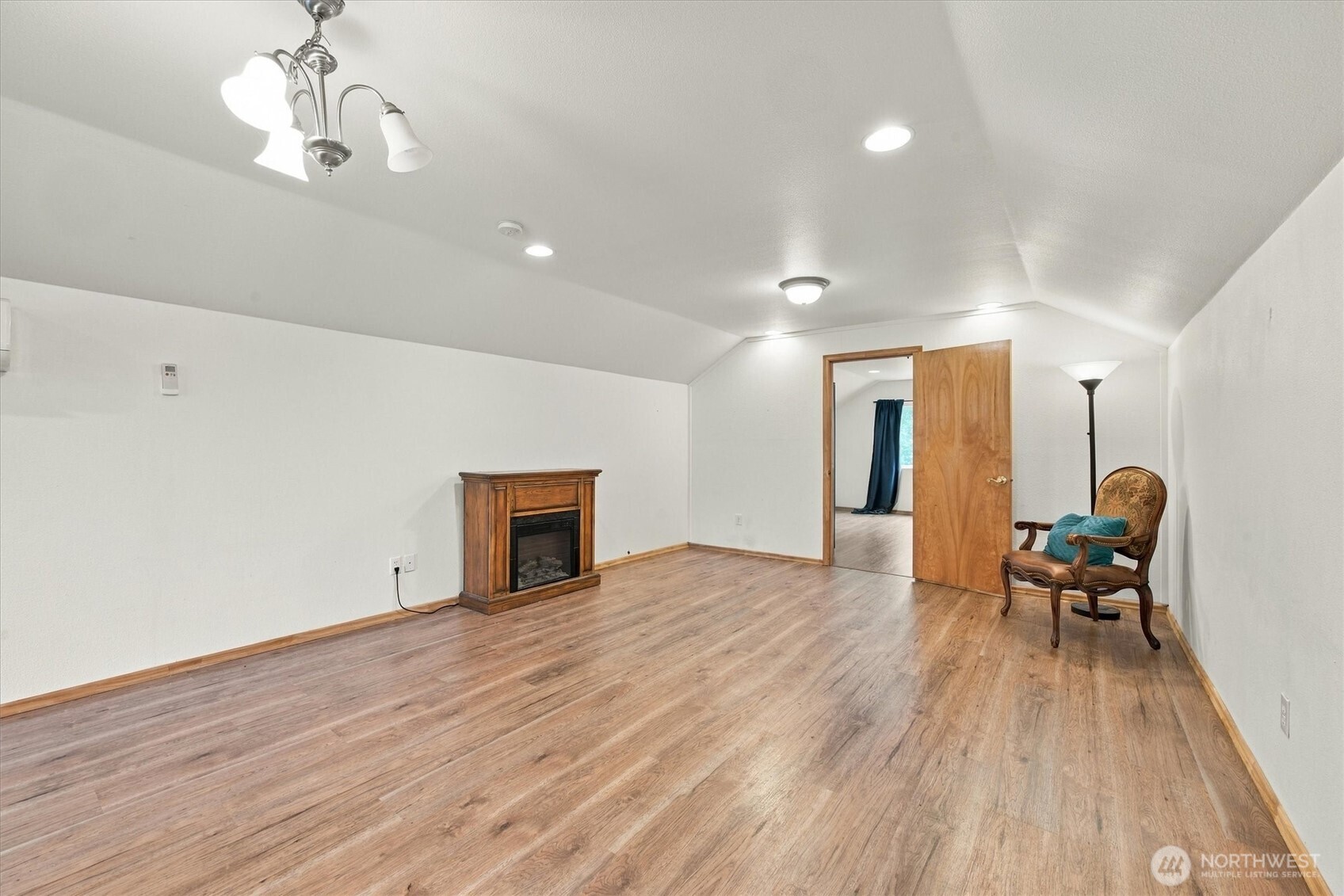 26129 Ne C C Landon Road Property Photo 34