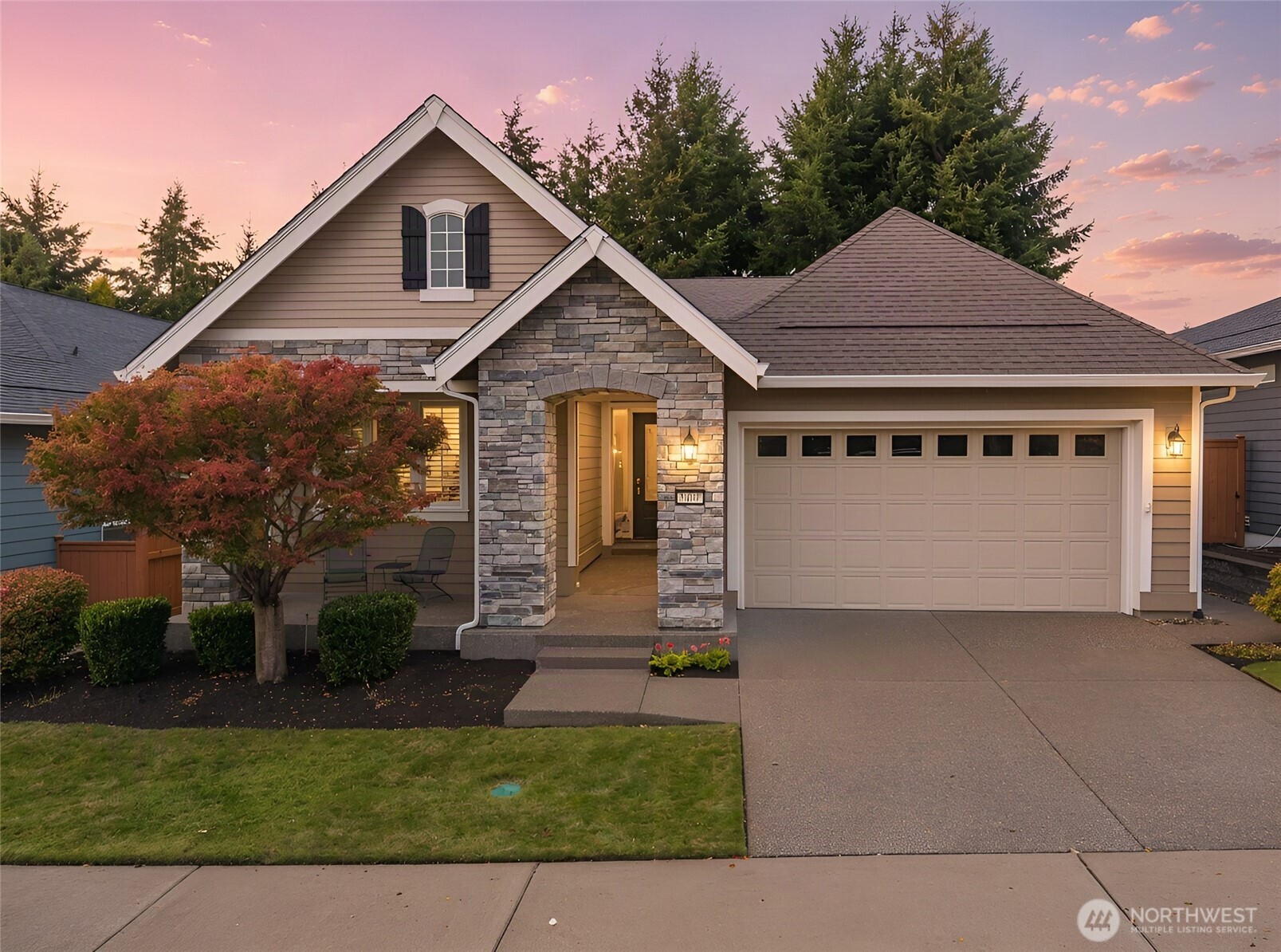 5009 Orcas Street Property Photo 1