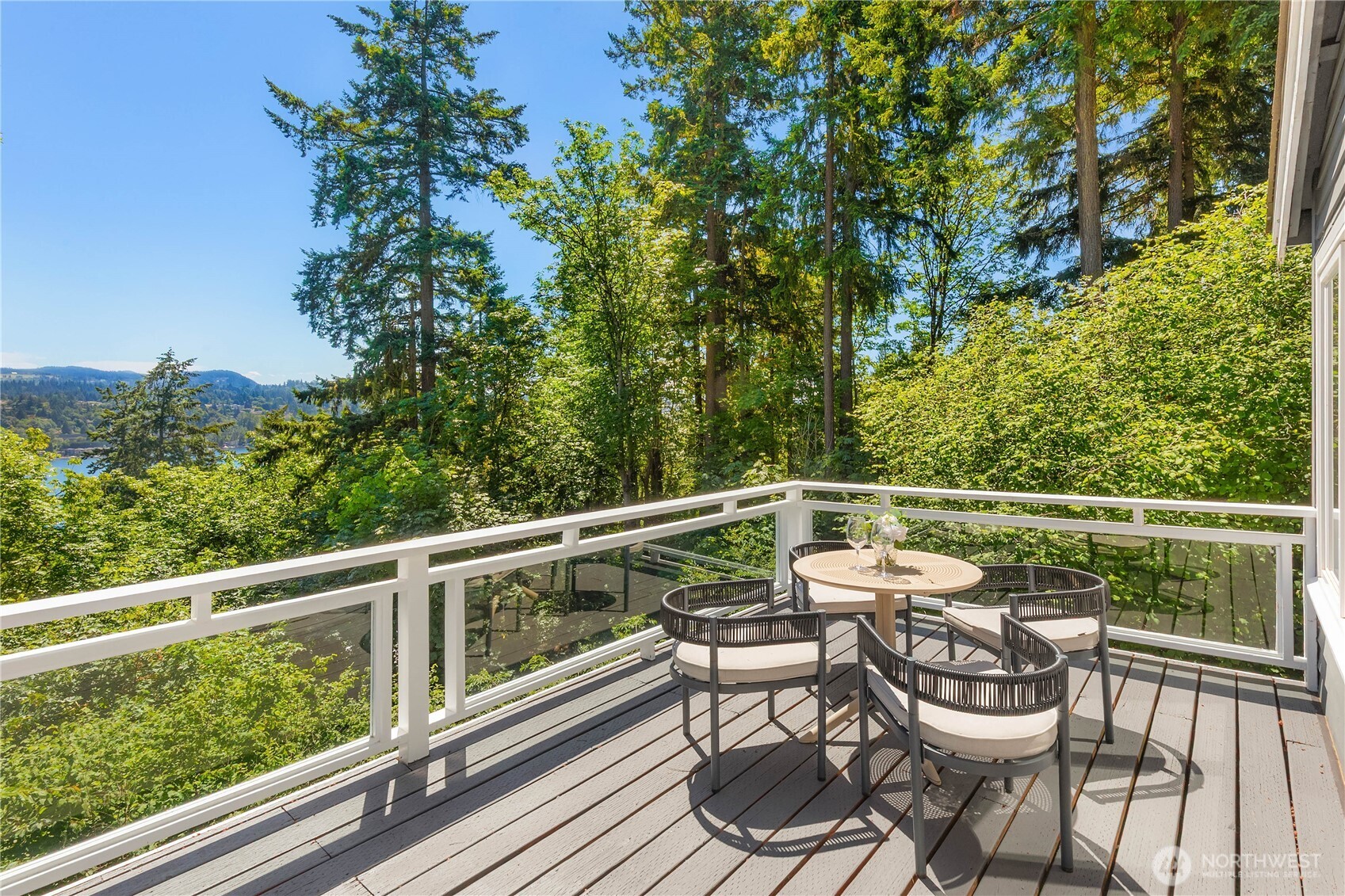 9210 Parkwood Ridge Road Property Photo 13