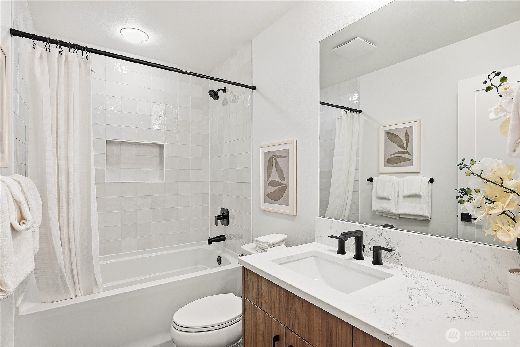 1216 A Ne 103rd Property Photo 10