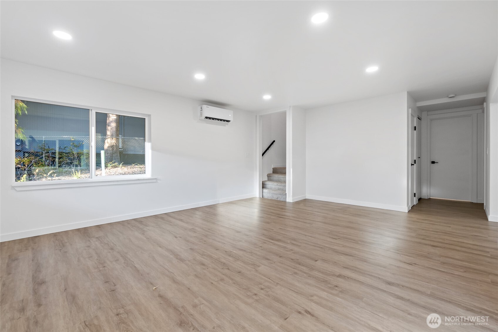 13607 132nd Street Ct Property Photo 7