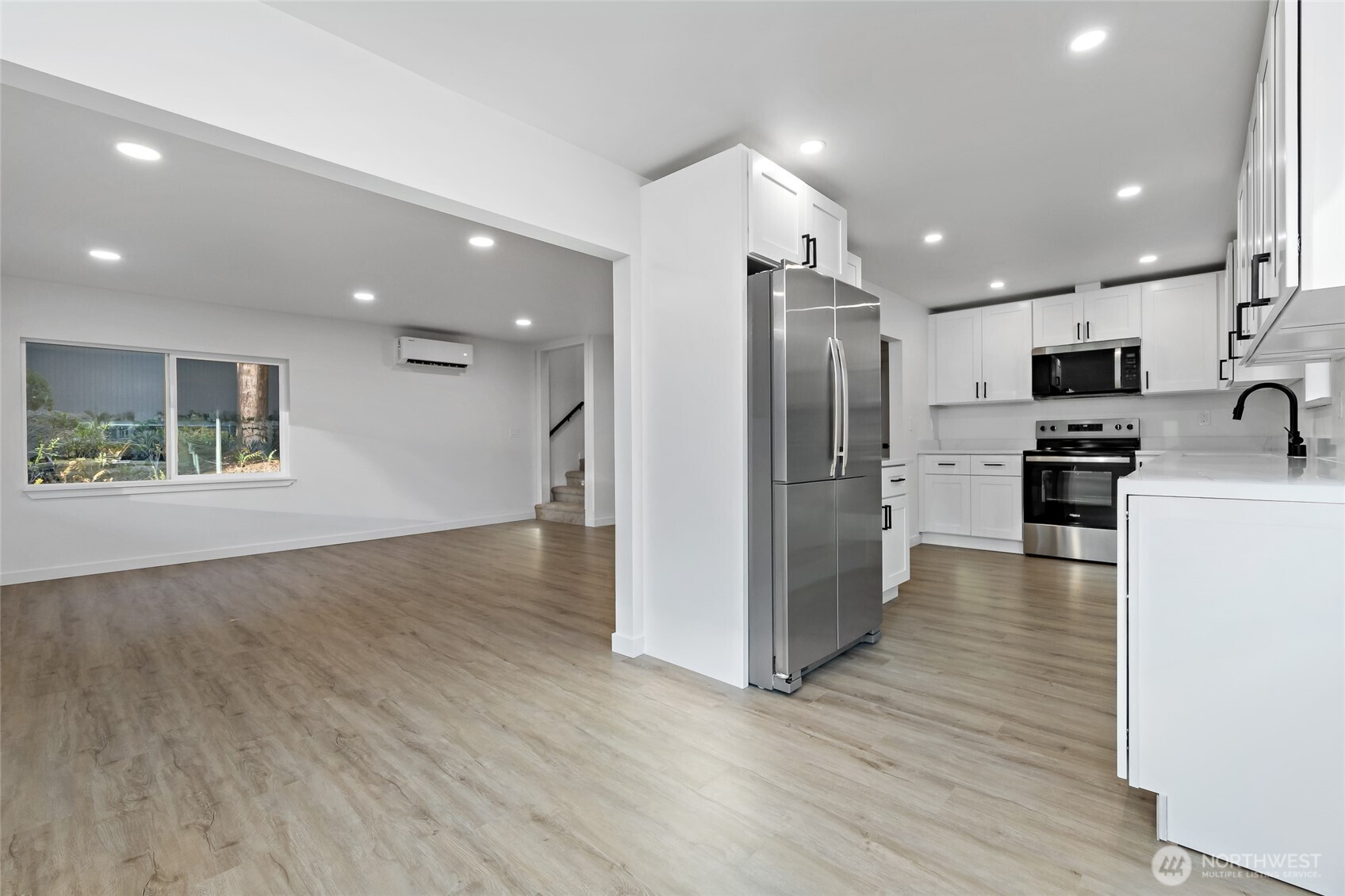 13607 132nd Street Ct Property Photo 8