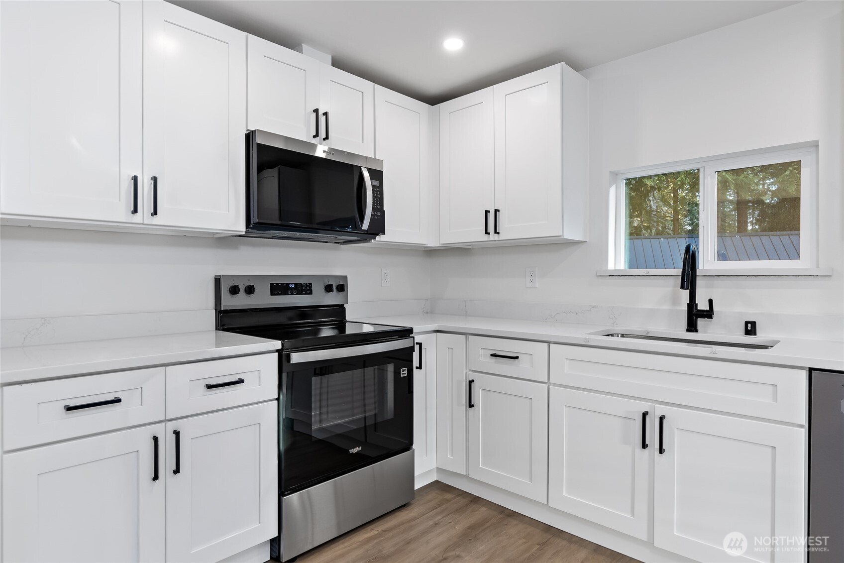 13607 132nd Street Ct Property Photo 10