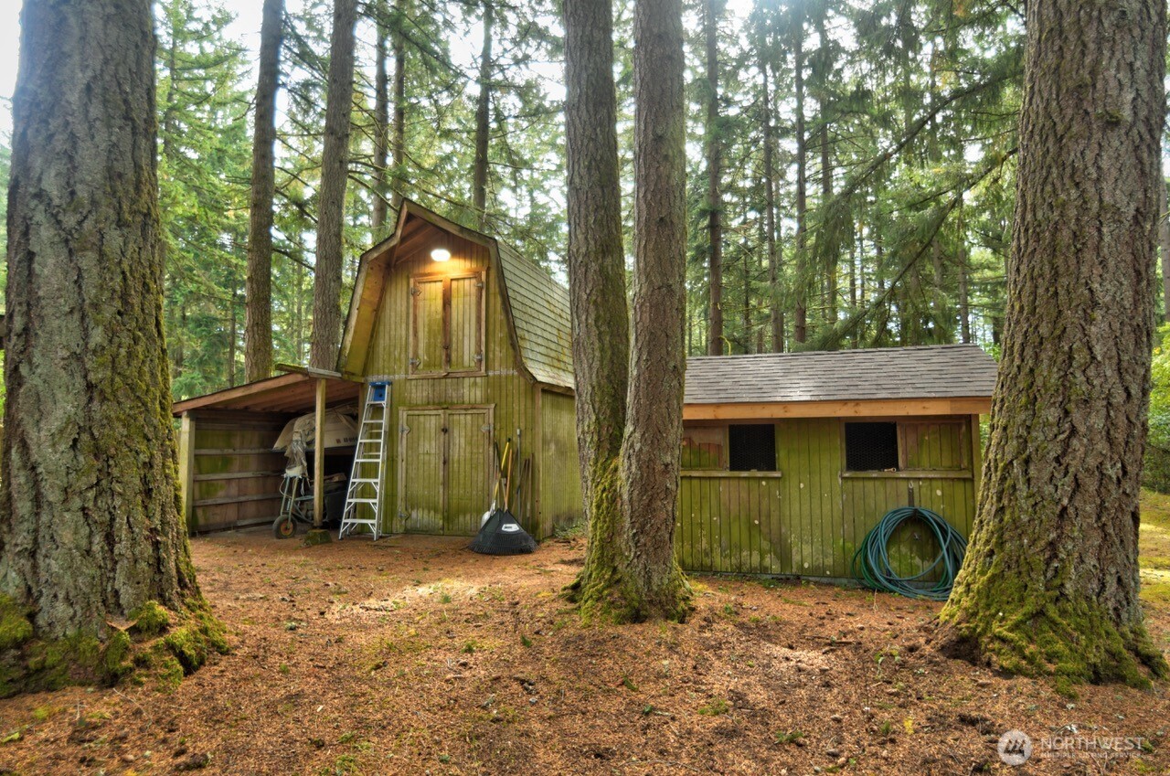 11125 Charm Road Property Photo 11