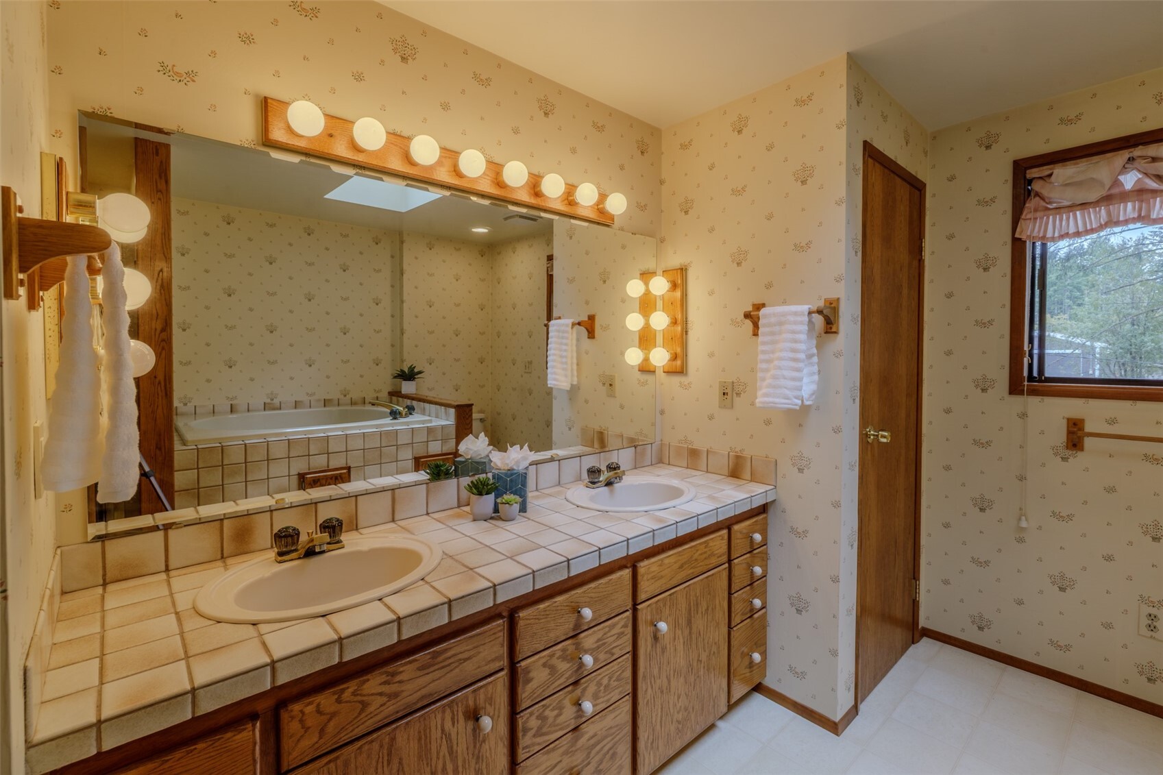 11125 Charm Road Property Photo 17