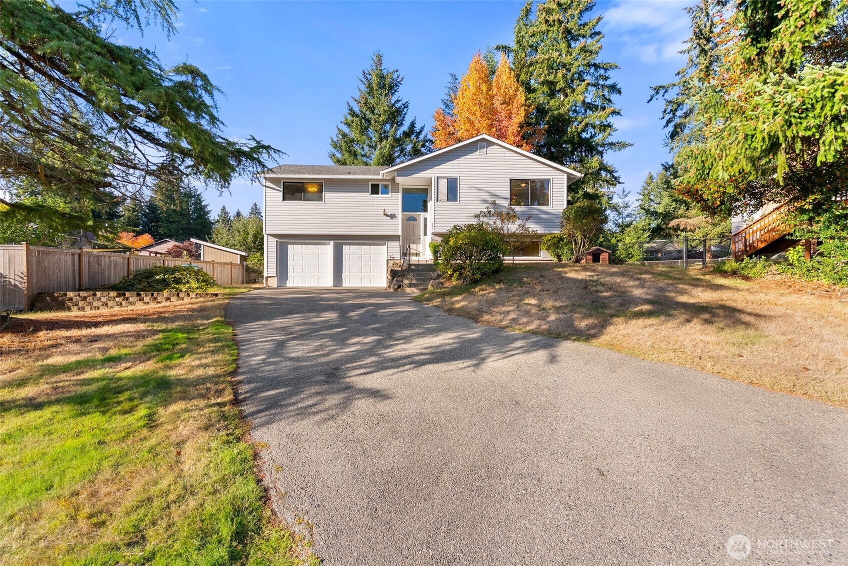 3805 224th Place Property Photo 3