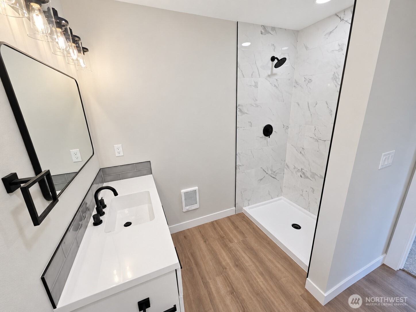 20411 State Route 20 Property Photo 20