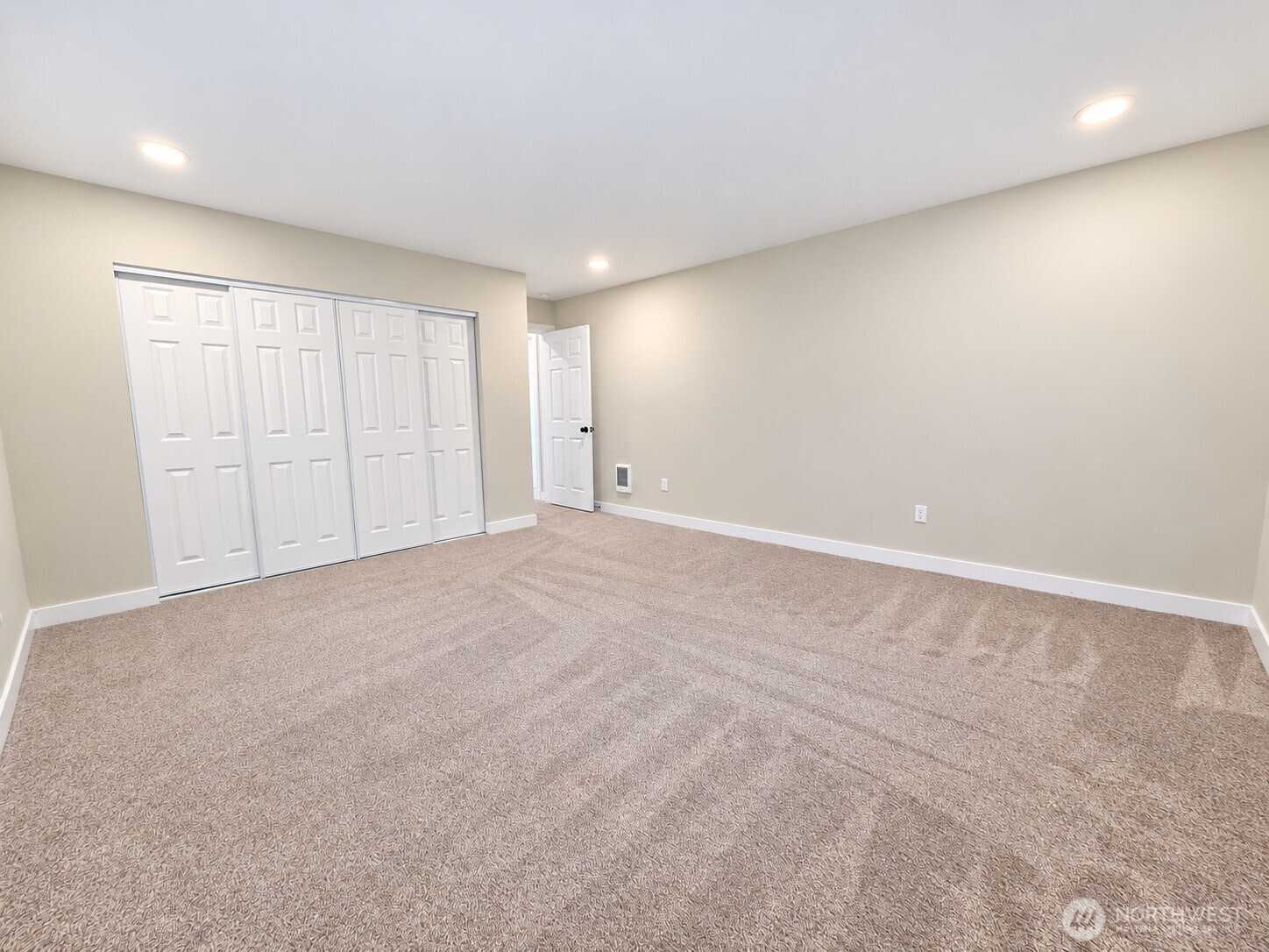 20411 State Route 20 Property Photo 22