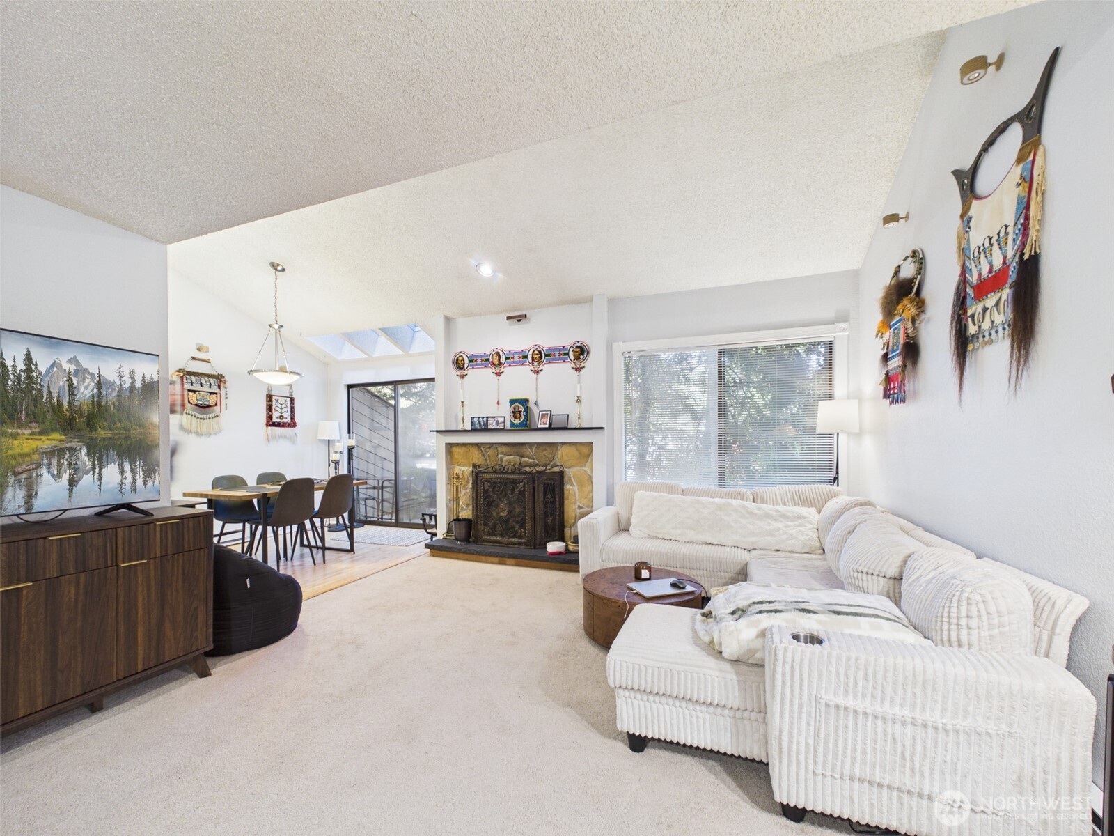19125 Ballinger Way 202 Property Photo 5