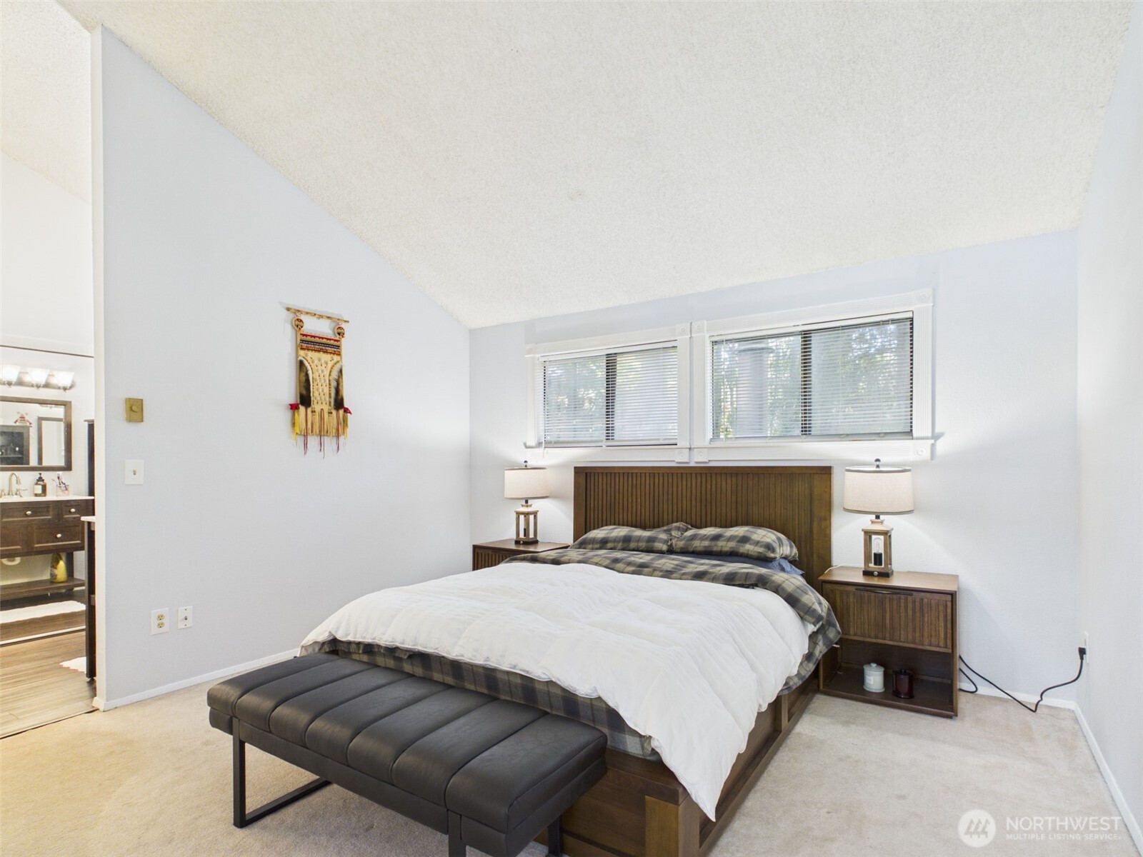 19125 Ballinger Way 202 Property Photo 12