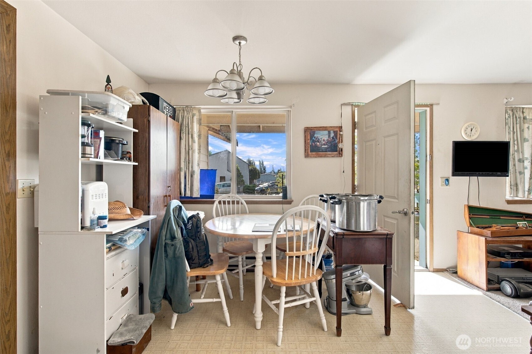 1584 7th Street Property Photo 4