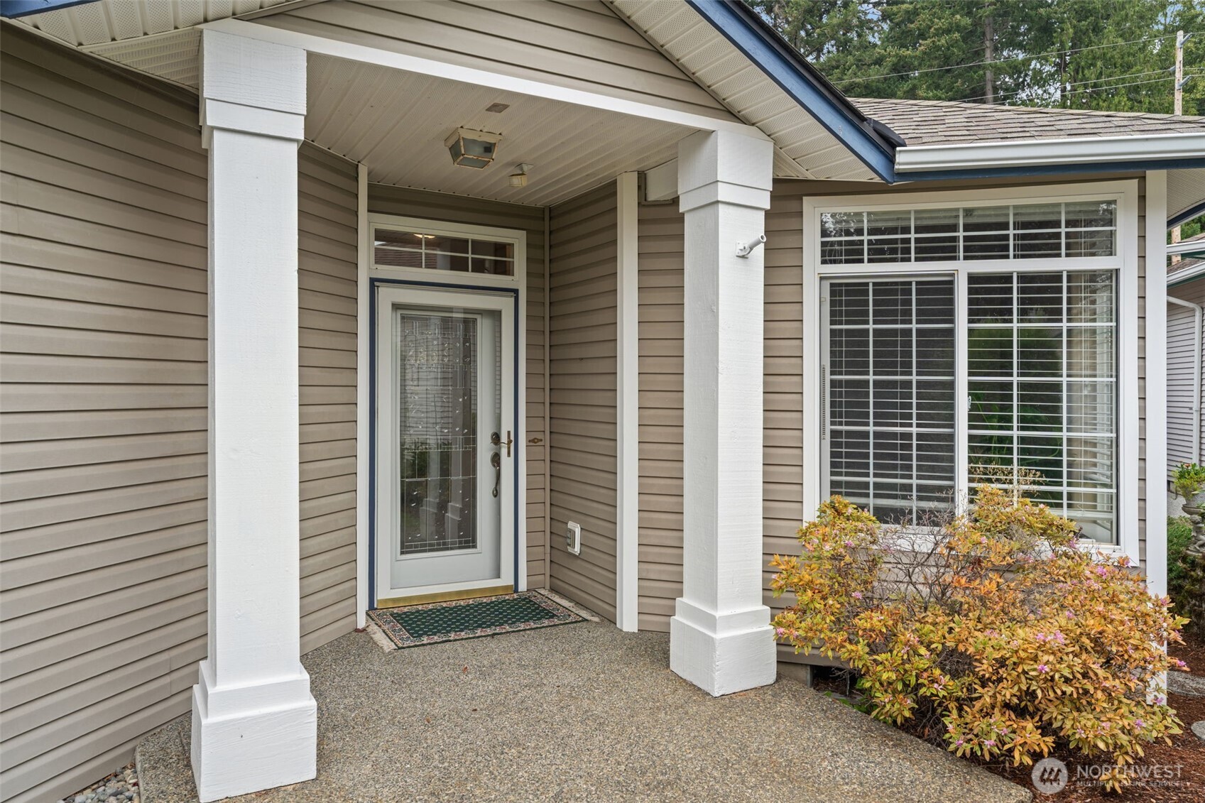 1703 135th Street Property Photo 4