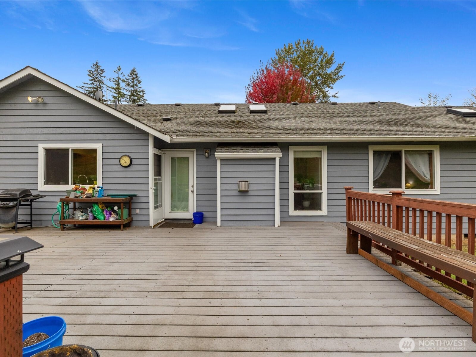 6109 157th Avenue Property Photo 2