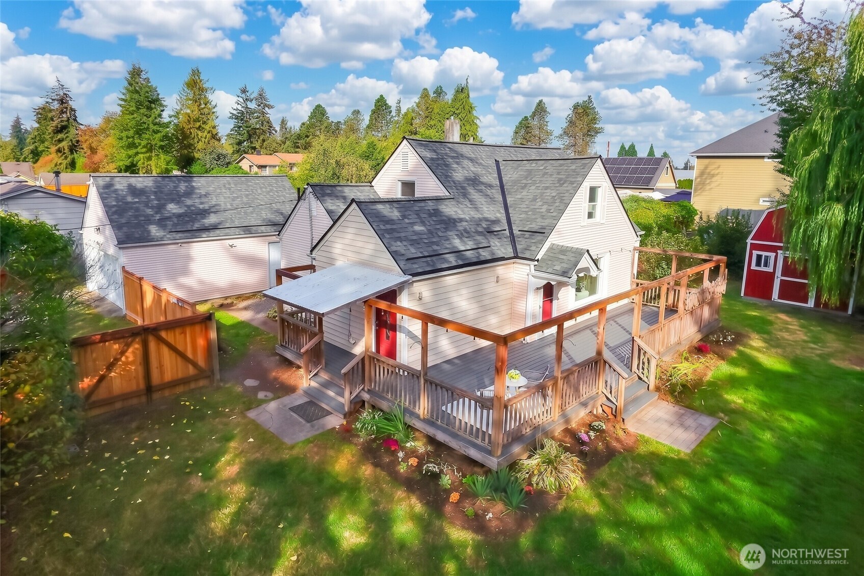 12119 24th Street Property Photo 1