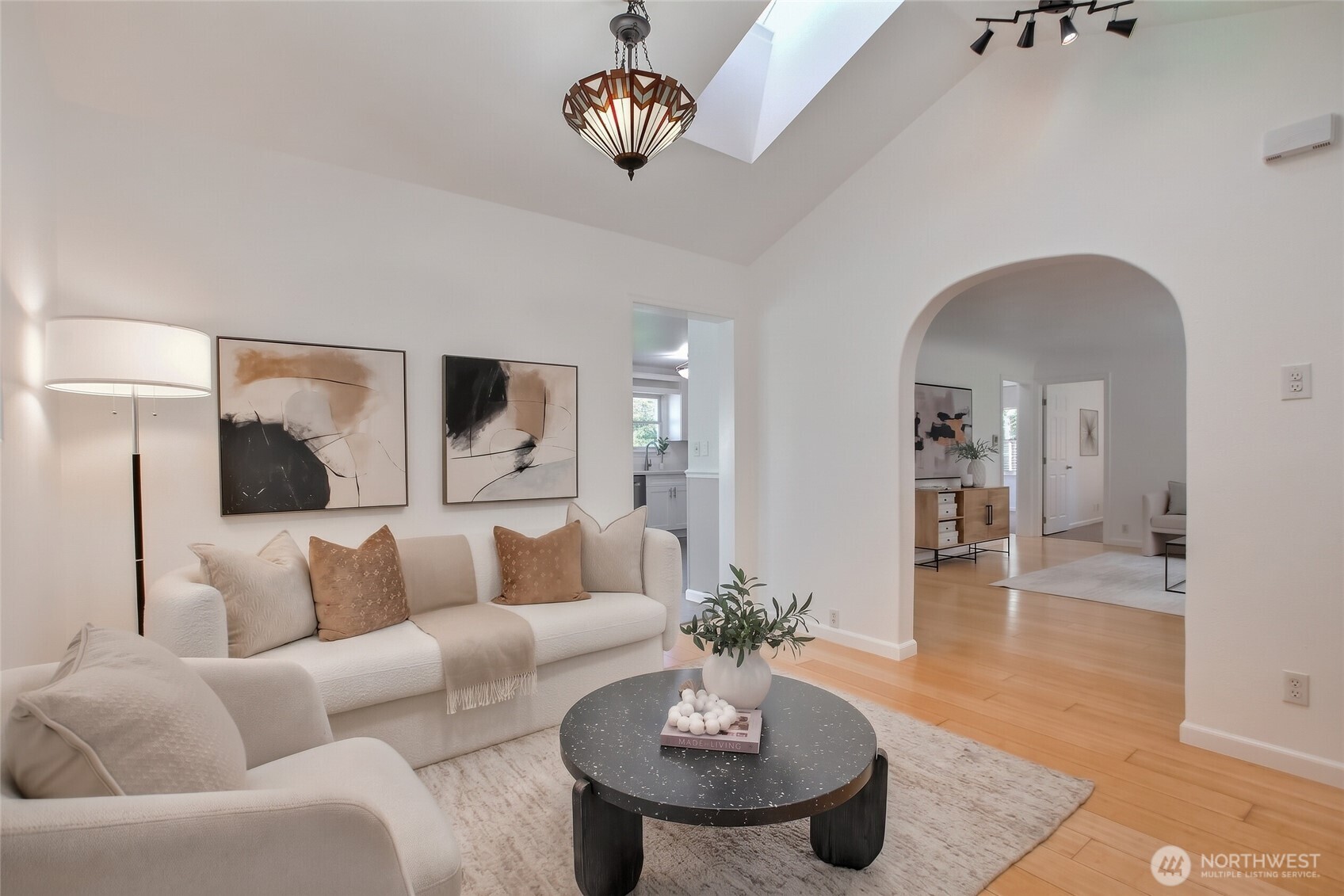 12119 24th Street Property Photo 3